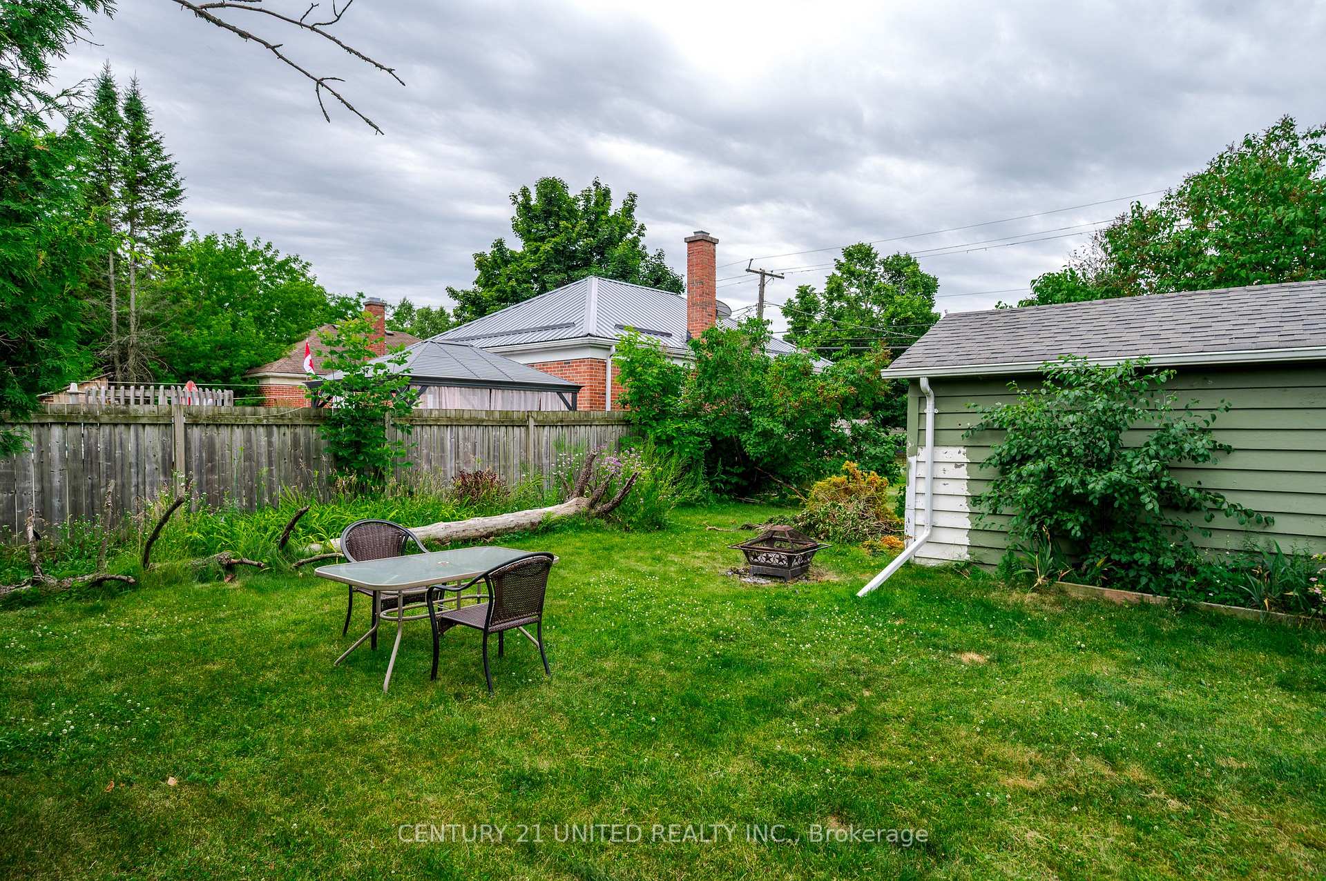 Photo 34 of 781 Cameron Street, Peterborough, Otonabee Ward 1 — HOMEH