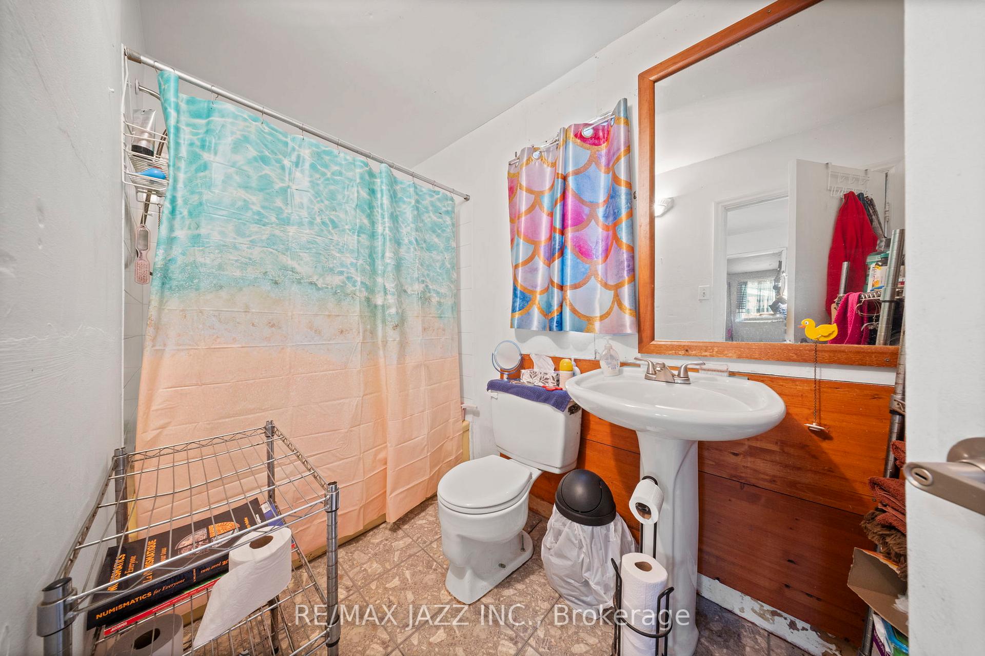 Photo 7 of 192 Annis Street, Oshawa, Lakeview — HOMEH