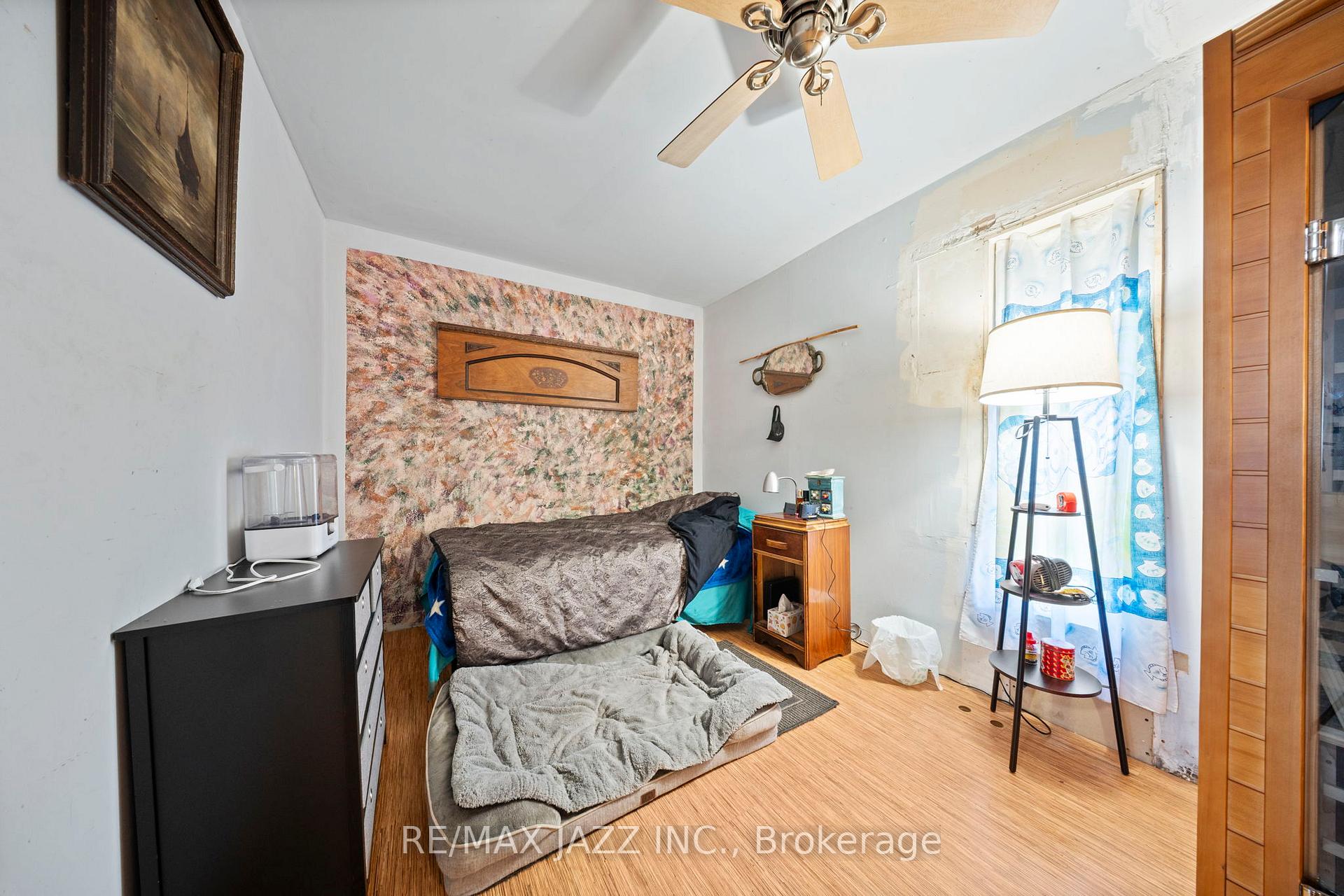 Photo 8 of 192 Annis Street, Oshawa, Lakeview — HOMEH