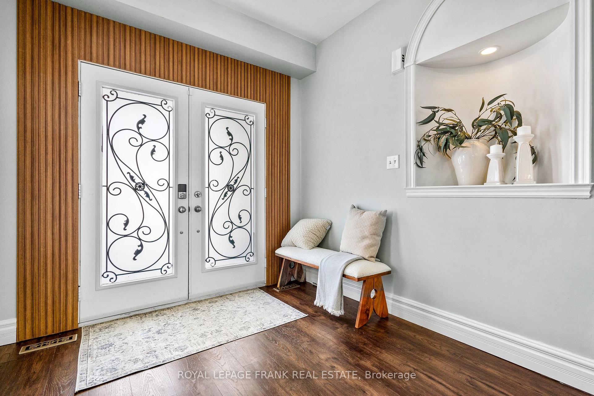 Photo 4 of 26 Harness Ridge Drive, Whitby, Williamsburg — HOMEH