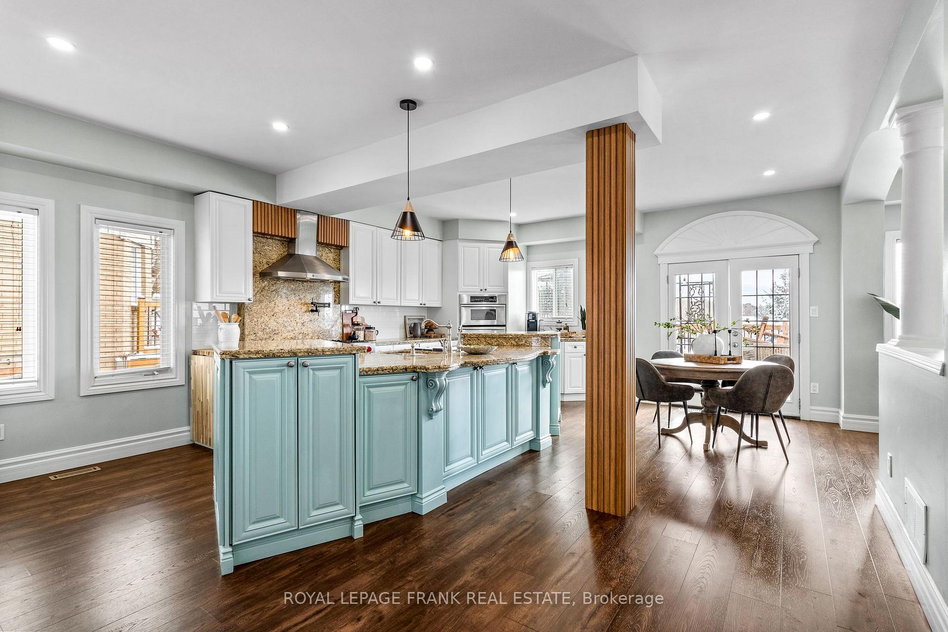 Photo 8 of 26 Harness Ridge Drive, Whitby, Williamsburg — HOMEH