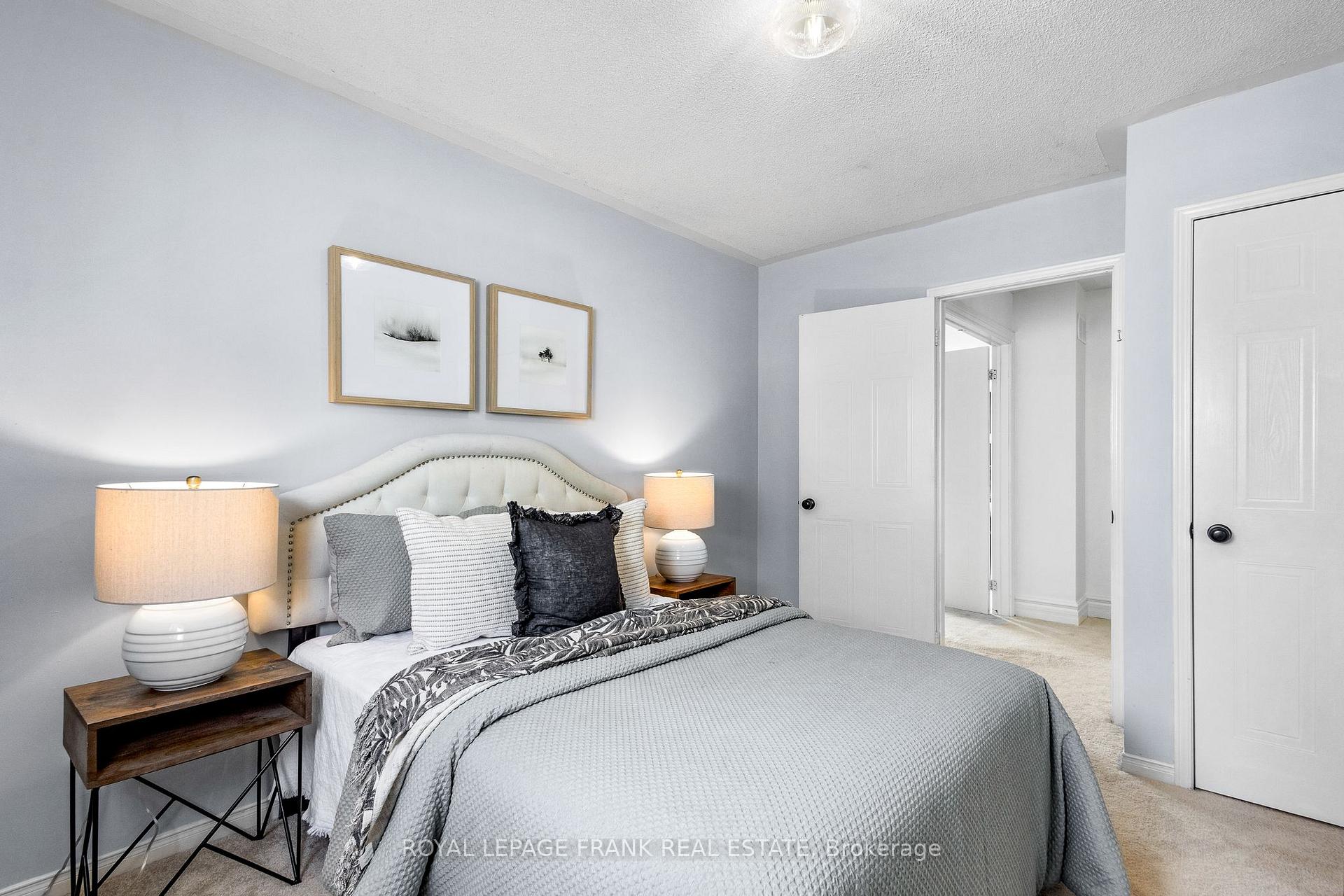 Photo 24 of 26 Harness Ridge Drive, Whitby, Williamsburg — HOMEH