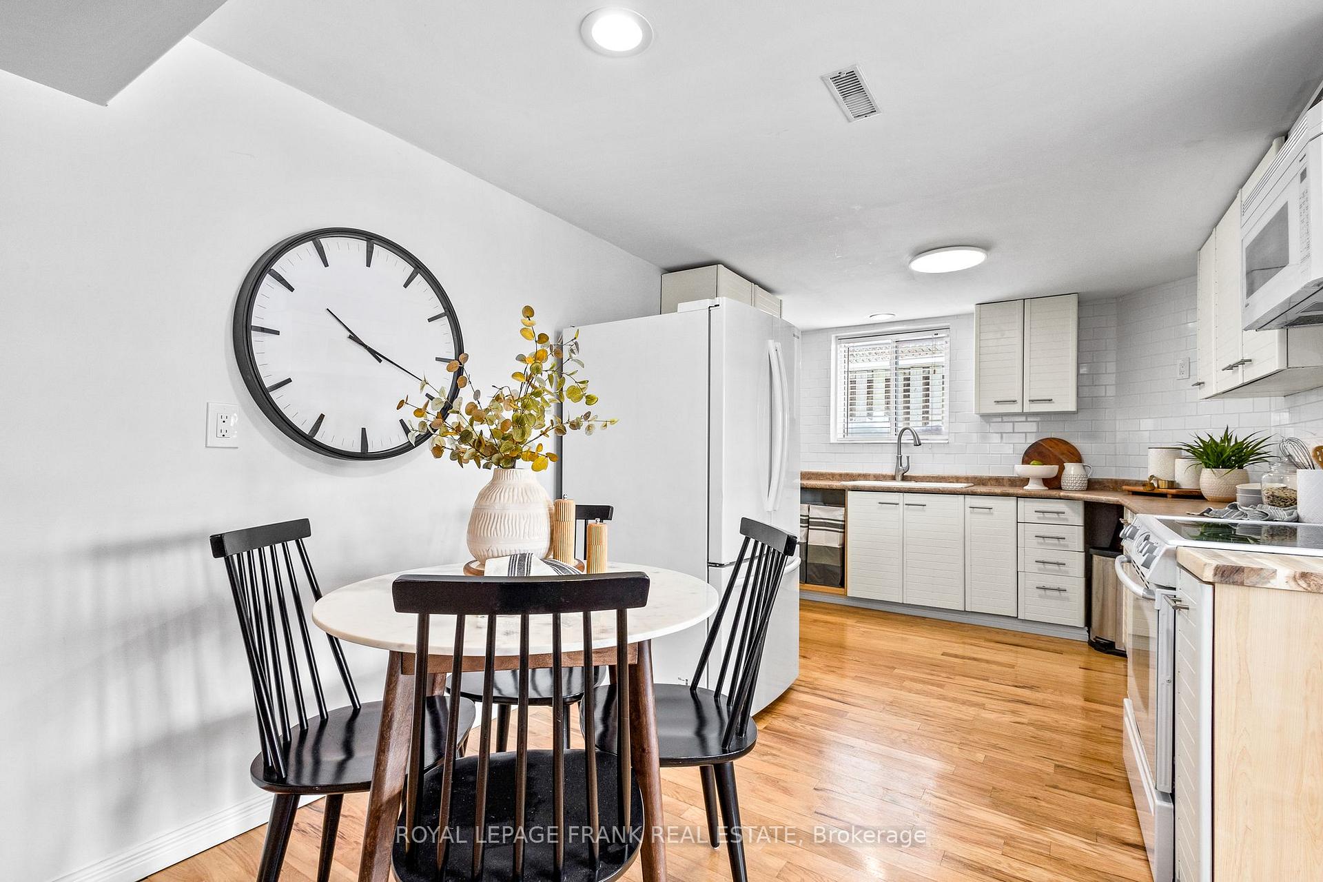 Photo 35 of 26 Harness Ridge Drive, Whitby, Williamsburg — HOMEH