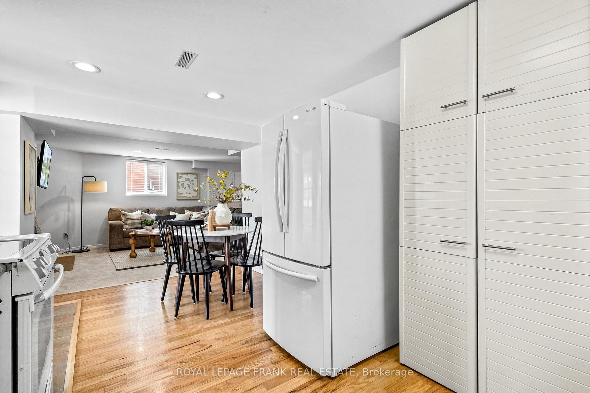 Photo 36 of 26 Harness Ridge Drive, Whitby, Williamsburg — HOMEH