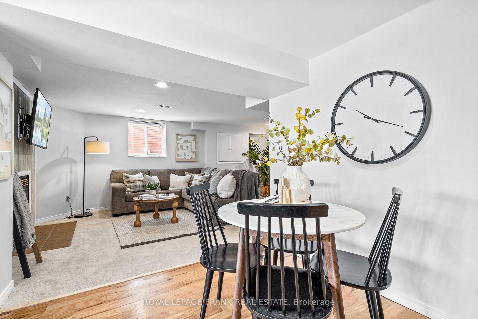 Photo 38 of 26 Harness Ridge Drive, Whitby, Williamsburg — HOMEH
