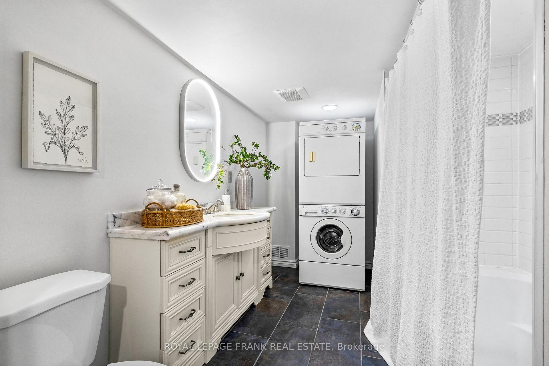 Photo 41 of 26 Harness Ridge Drive, Whitby, Williamsburg — HOMEH