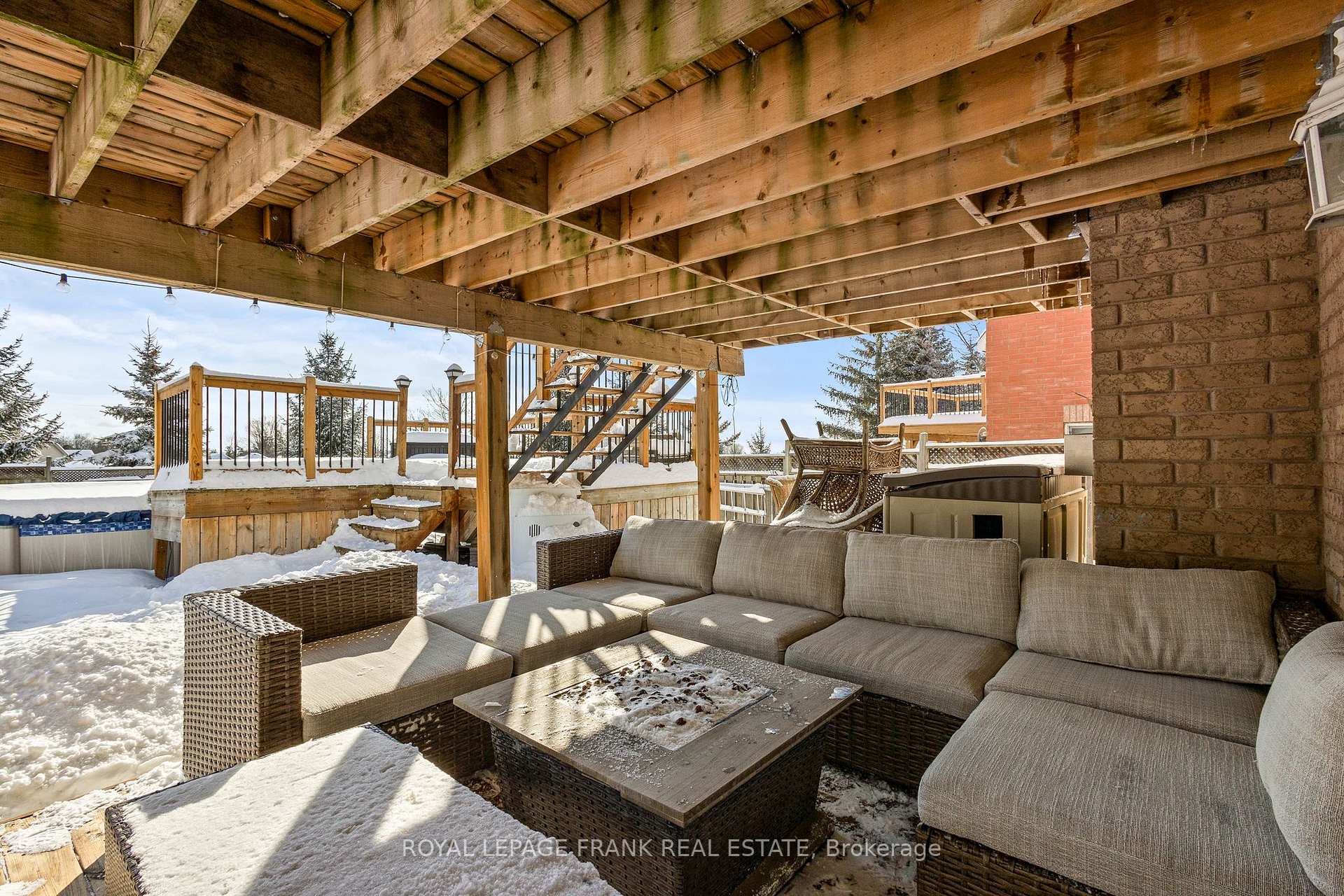 Photo 46 of 26 Harness Ridge Drive, Whitby, Williamsburg — HOMEH