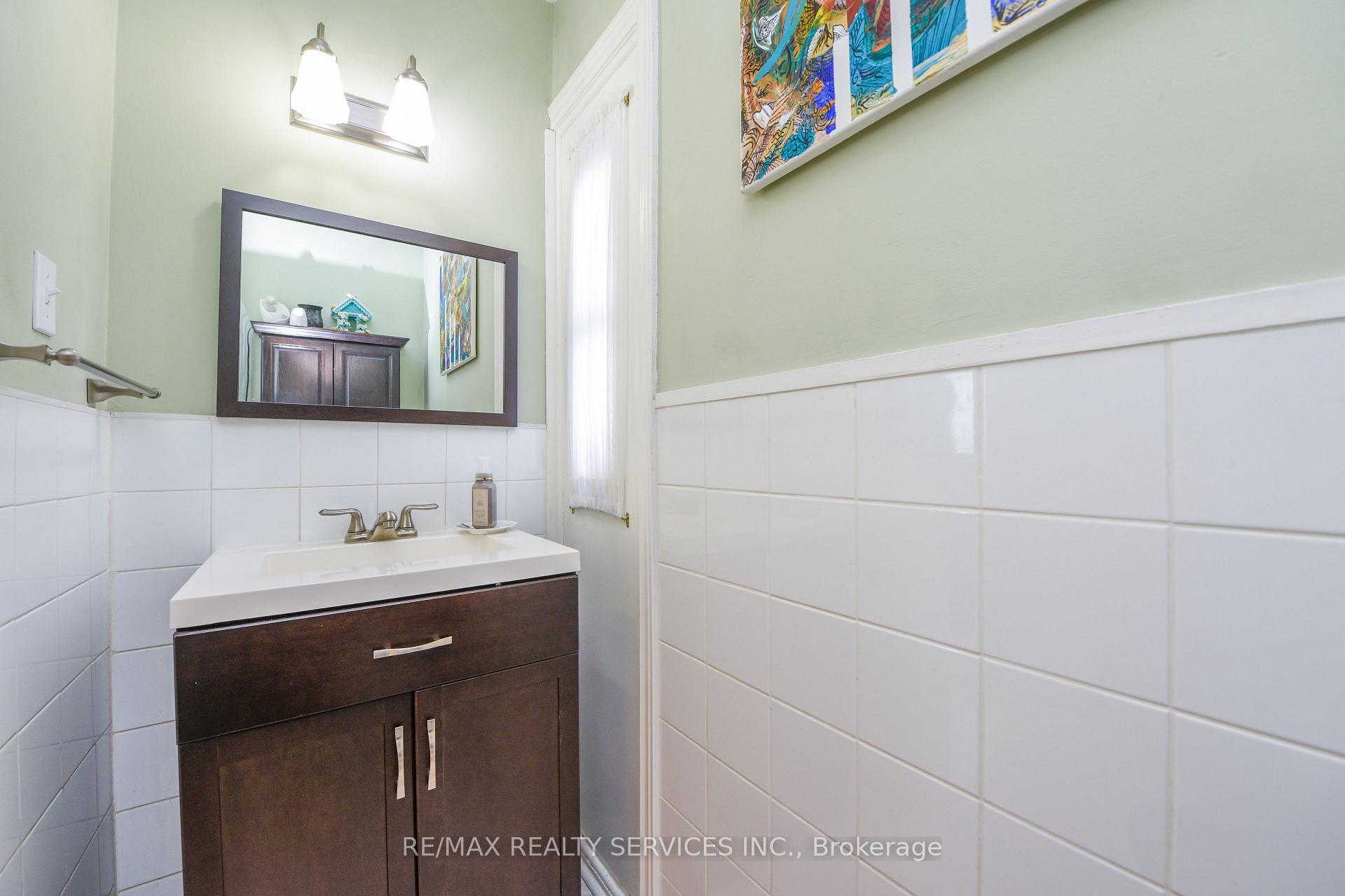 Photo 29 of 84 Flamingo Crescent, Brampton, Southgate — HOMEH