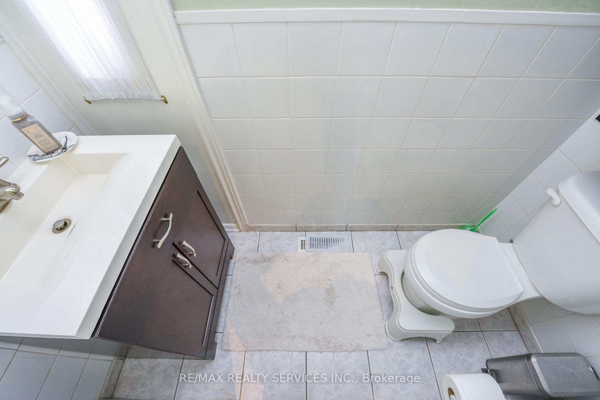 Photo 13 of 84 Flamingo Crescent, Brampton, Southgate — HOMEH