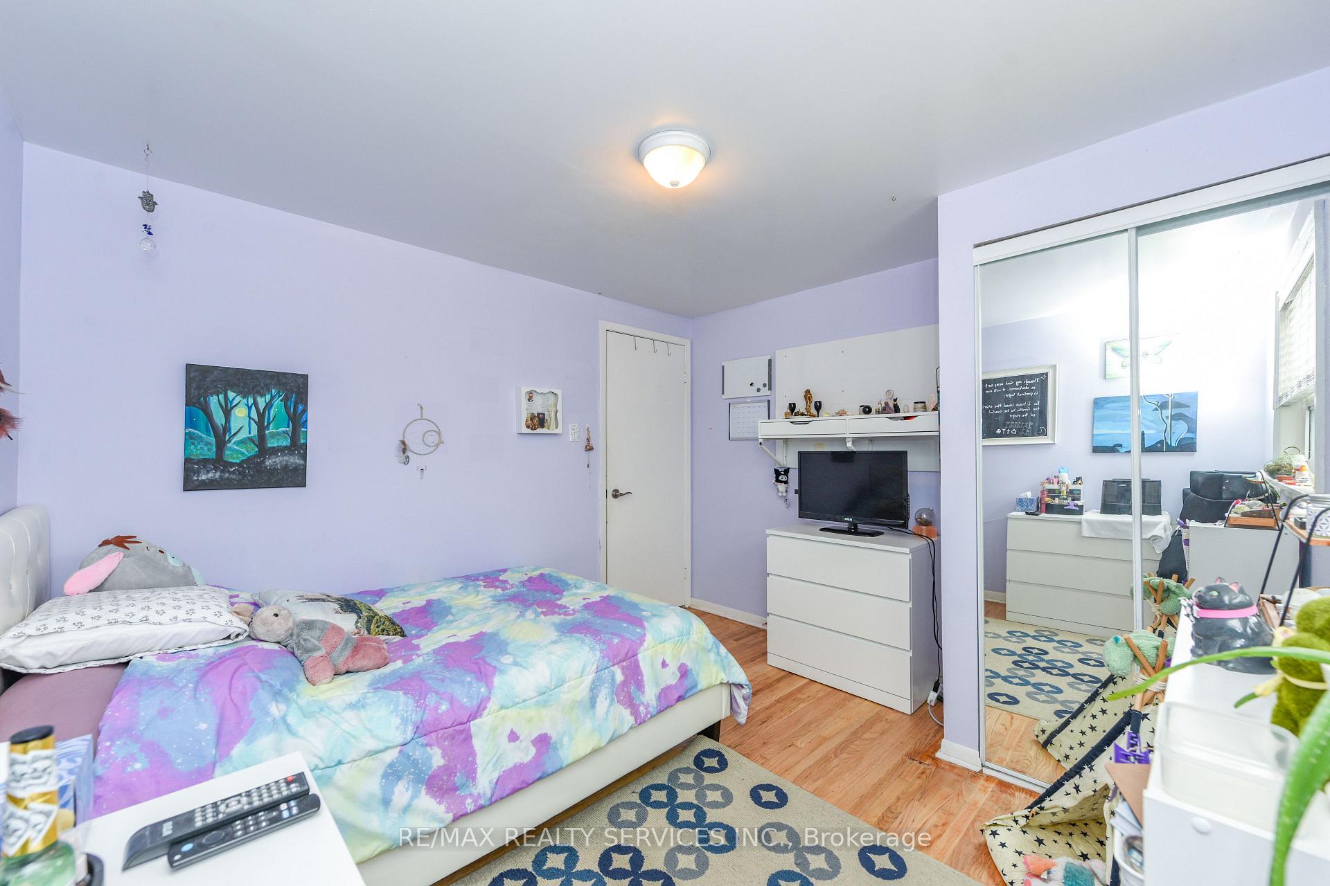 Photo 24 of 84 Flamingo Crescent, Brampton, Southgate — HOMEH
