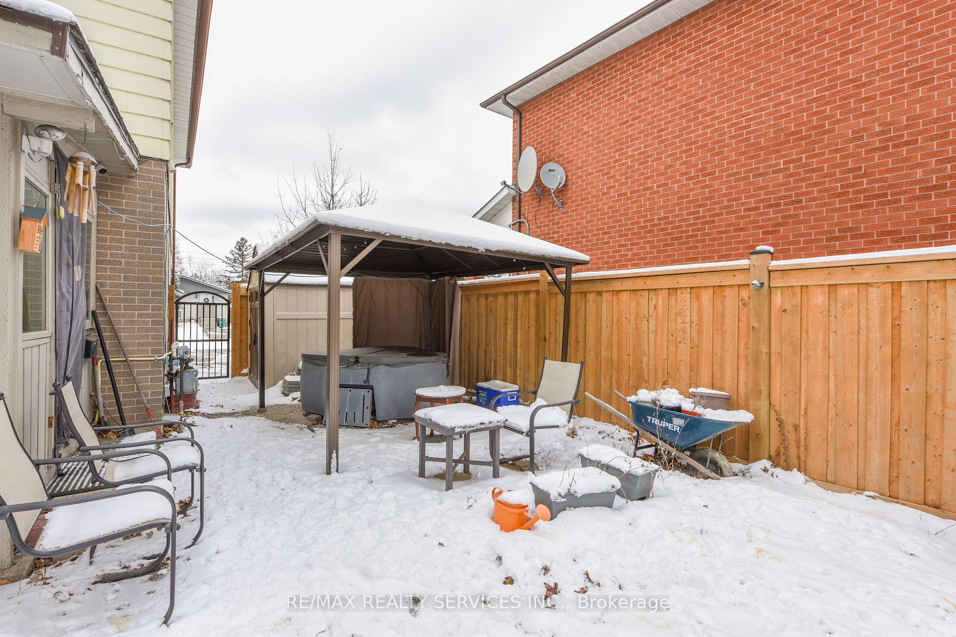 Photo 31 of 84 Flamingo Crescent, Brampton, Southgate — HOMEH