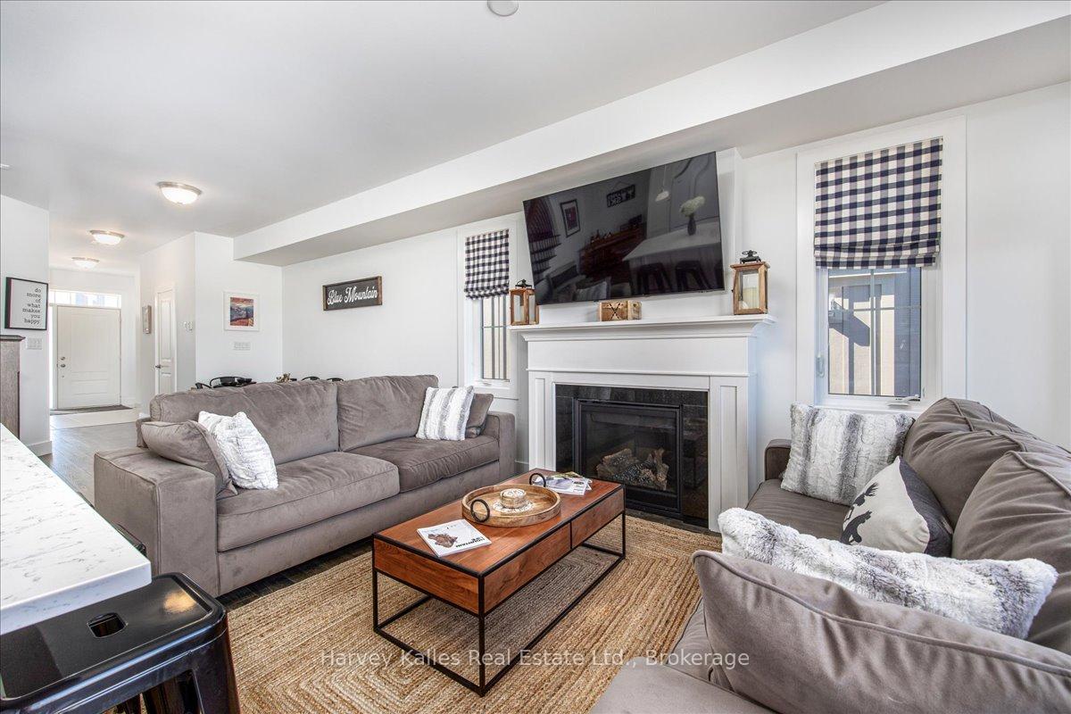 Photo 21 of 136 Red Pine Street, Blue Mountains — HOMEH