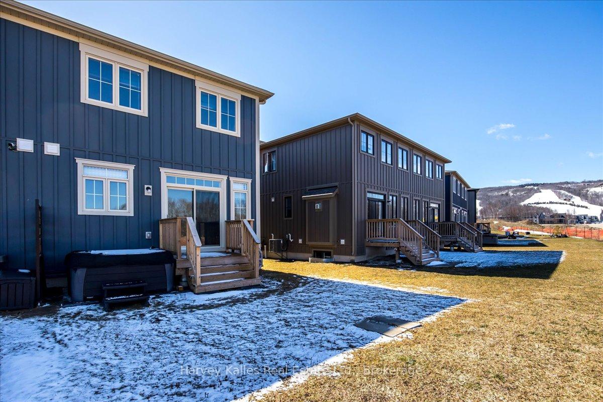 Photo 33 of 136 Red Pine Street, Blue Mountains — HOMEH