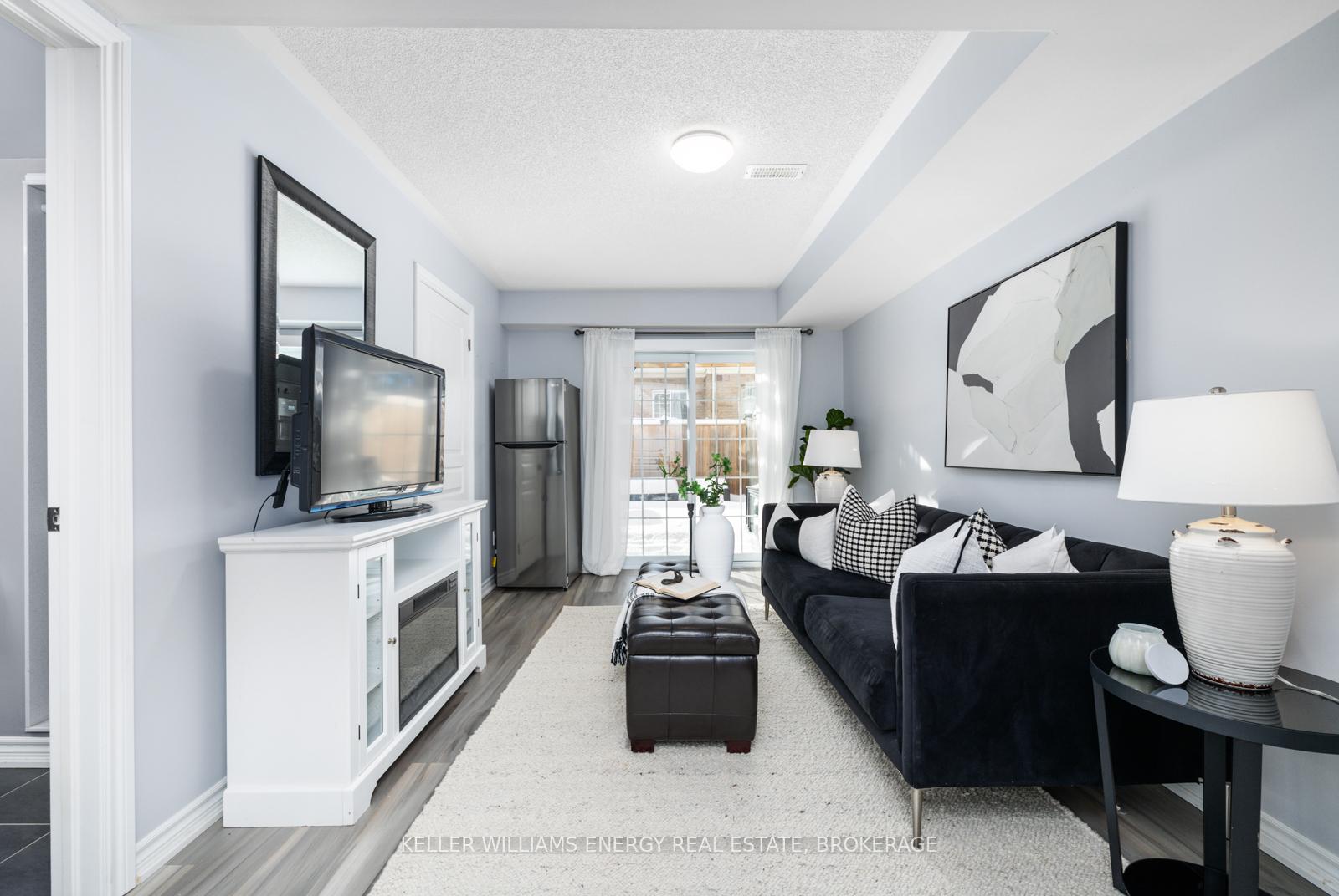 Photo 4 of 24 Magpie Way, Whitby, Blue Grass Meadows — HOMEH