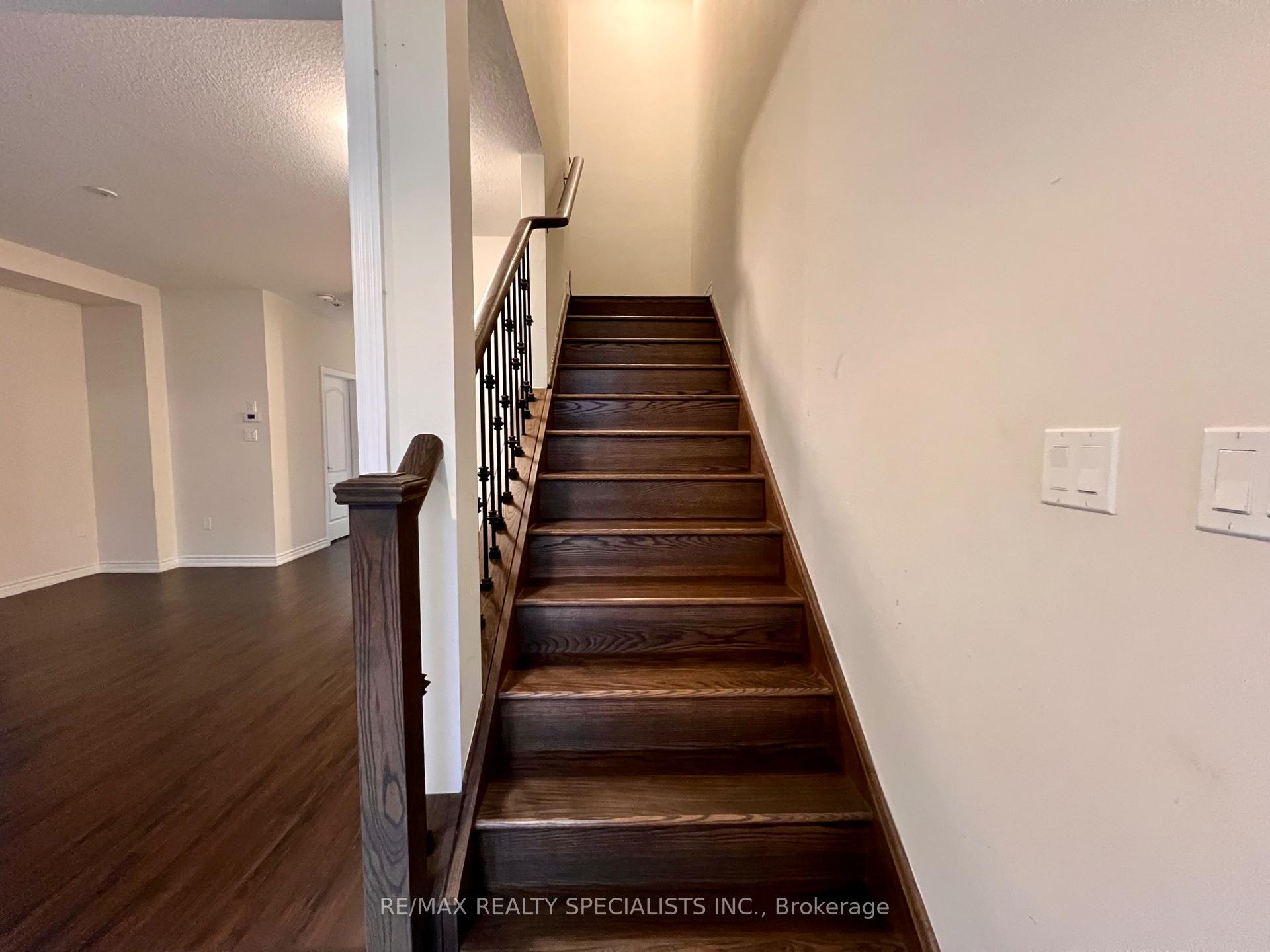 Photo 10 of 26 Amos Avenue, Brant, Brantford Twp — HOMEH