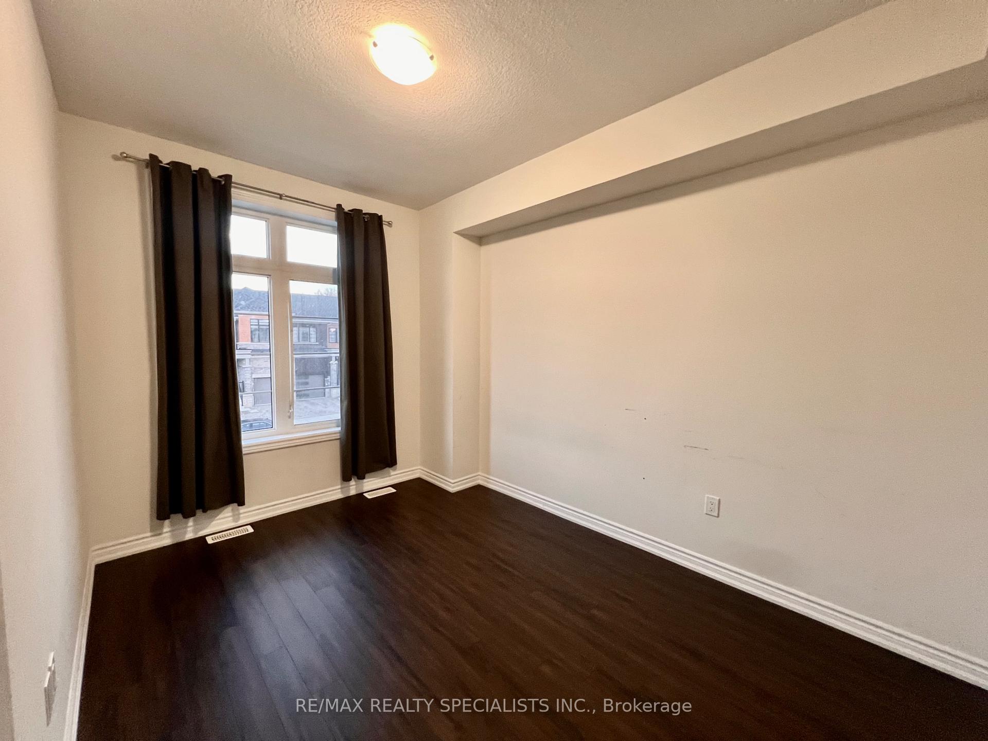 Photo 21 of 26 Amos Avenue, Brant, Brantford Twp — HOMEH