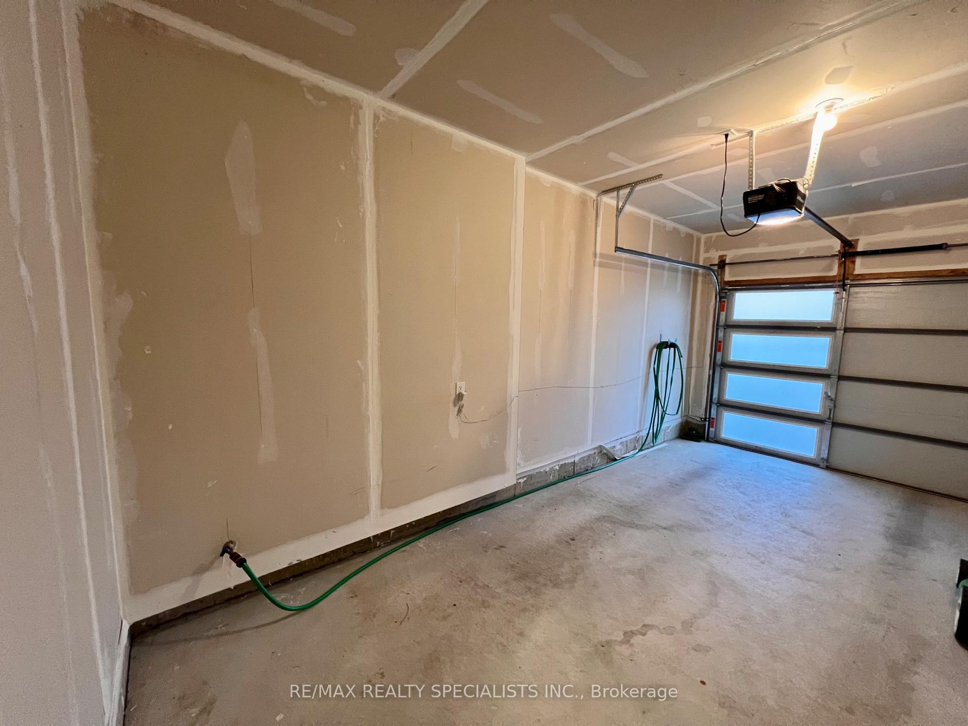 Photo 23 of 26 Amos Avenue, Brant, Brantford Twp — HOMEH