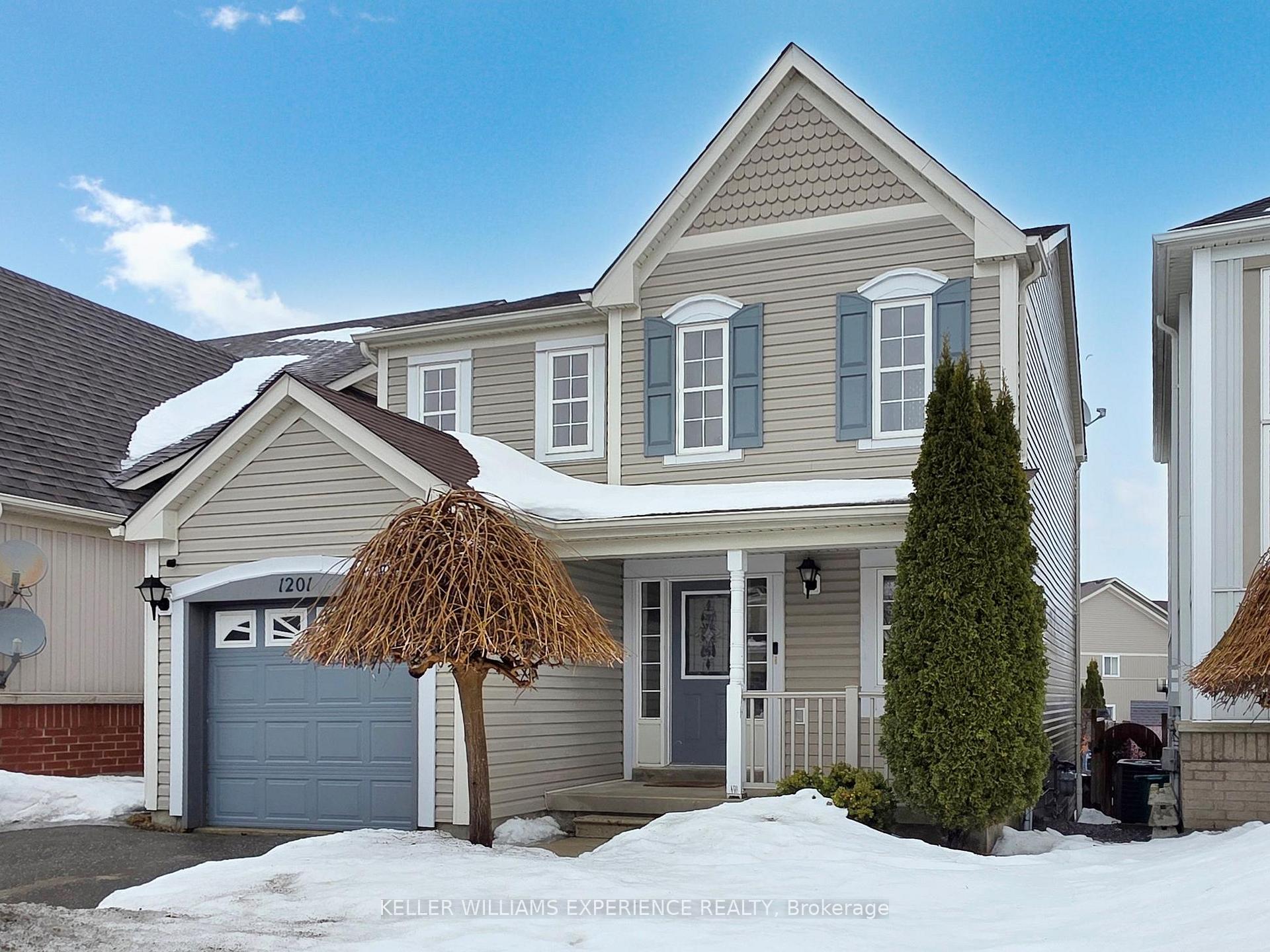 Photo 2 of 1201 Stire Street, Oshawa, Pinecrest — HOMEH