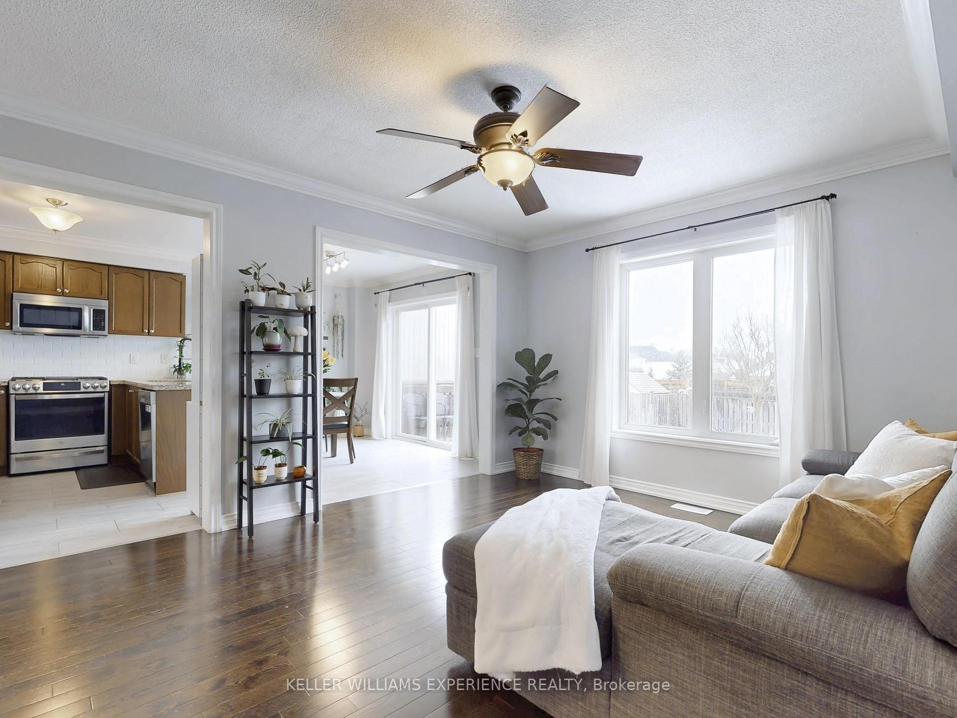 Photo 8 of 1201 Stire Street, Oshawa, Pinecrest — HOMEH