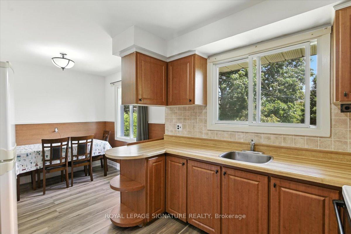Photo 15 of 505 Raymond Street, Peterborough, Northcrest Ward 5 — HOMEH