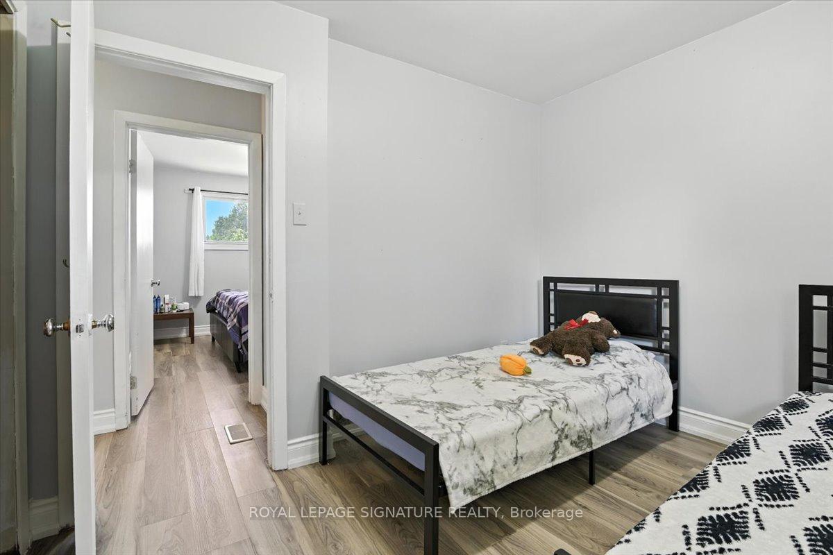 Photo 18 of 505 Raymond Street, Peterborough, Northcrest Ward 5 — HOMEH
