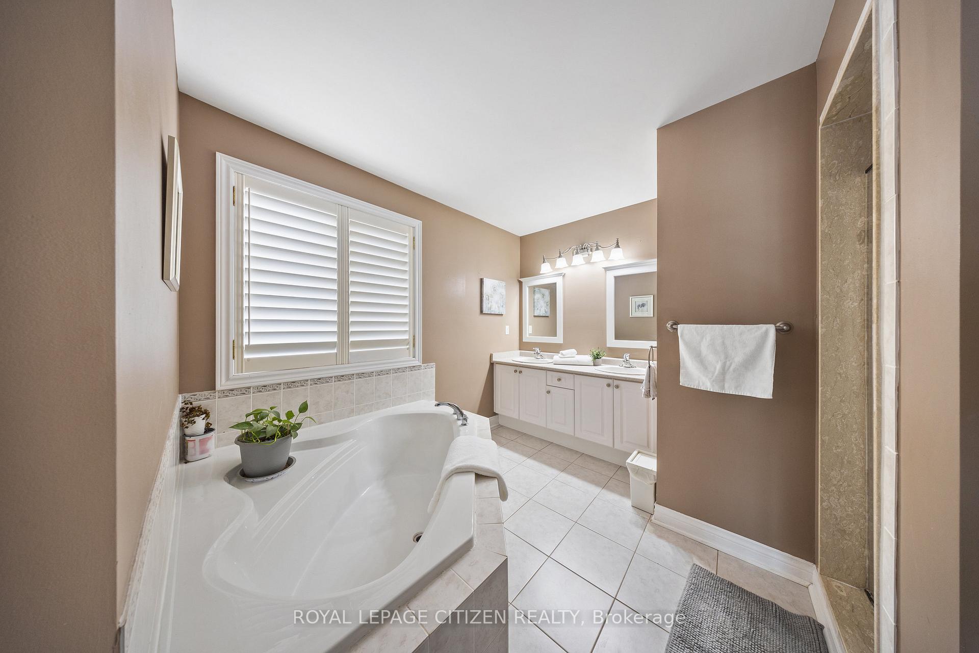 Photo 23 of 65 Chatterson Street, Whitby, Rolling Acres — HOMEH