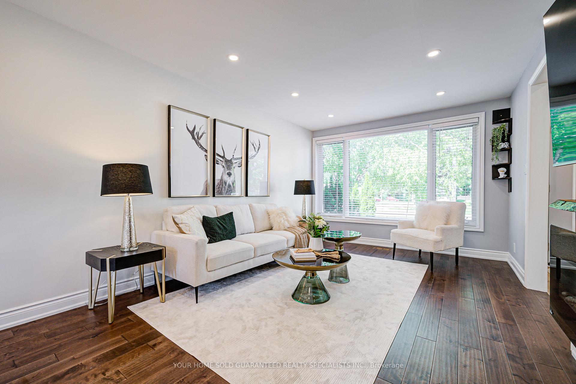 Photo 4 of 44 Davidson Road, Aurora, Aurora Highlands — HOMEH