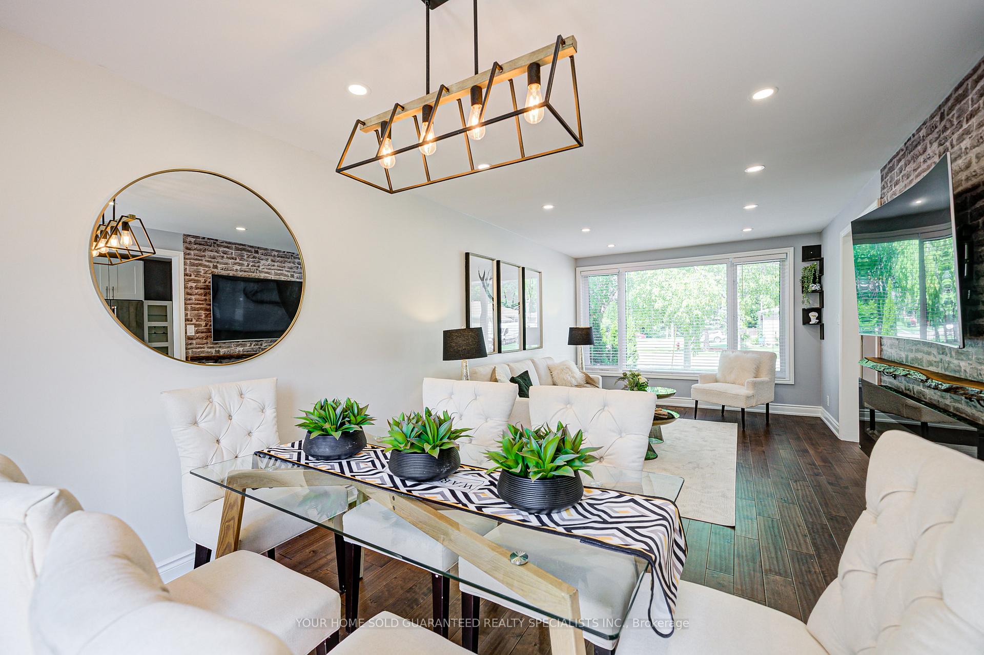 Photo 5 of 44 Davidson Road, Aurora, Aurora Highlands — HOMEH