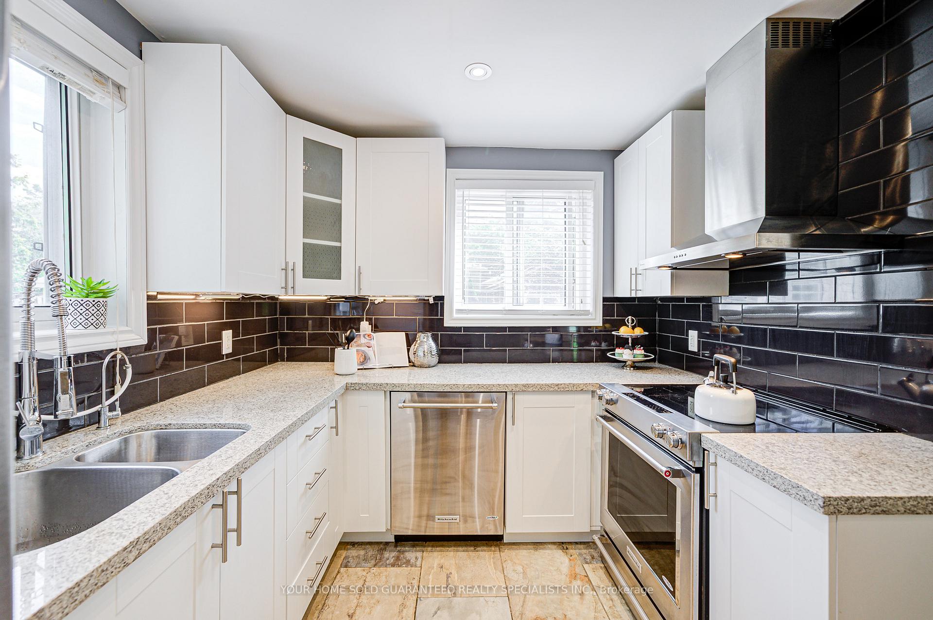 Photo 9 of 44 Davidson Road, Aurora, Aurora Highlands — HOMEH