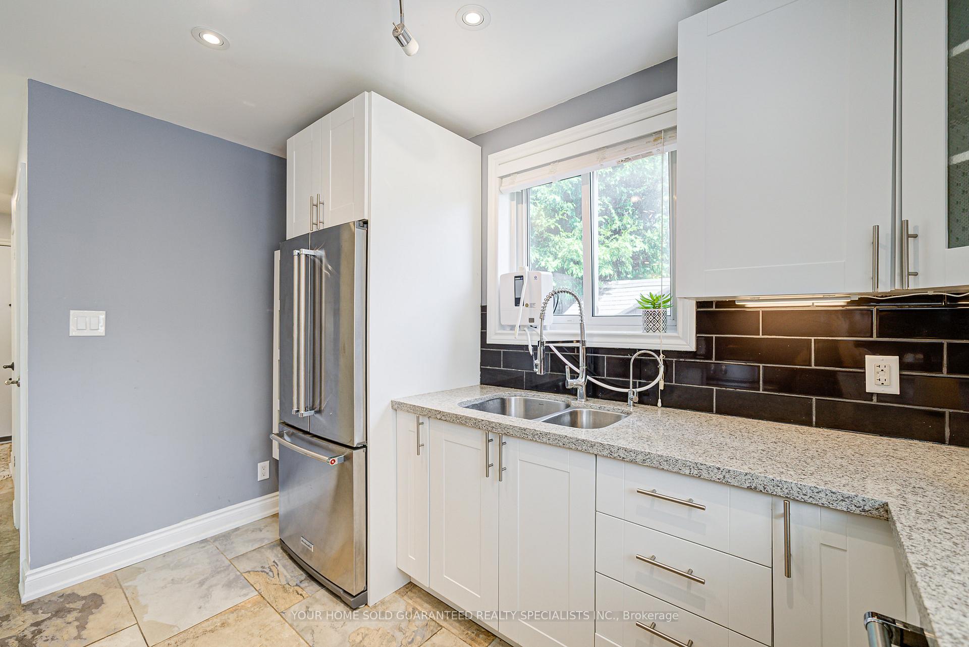 Photo 11 of 44 Davidson Road, Aurora, Aurora Highlands — HOMEH