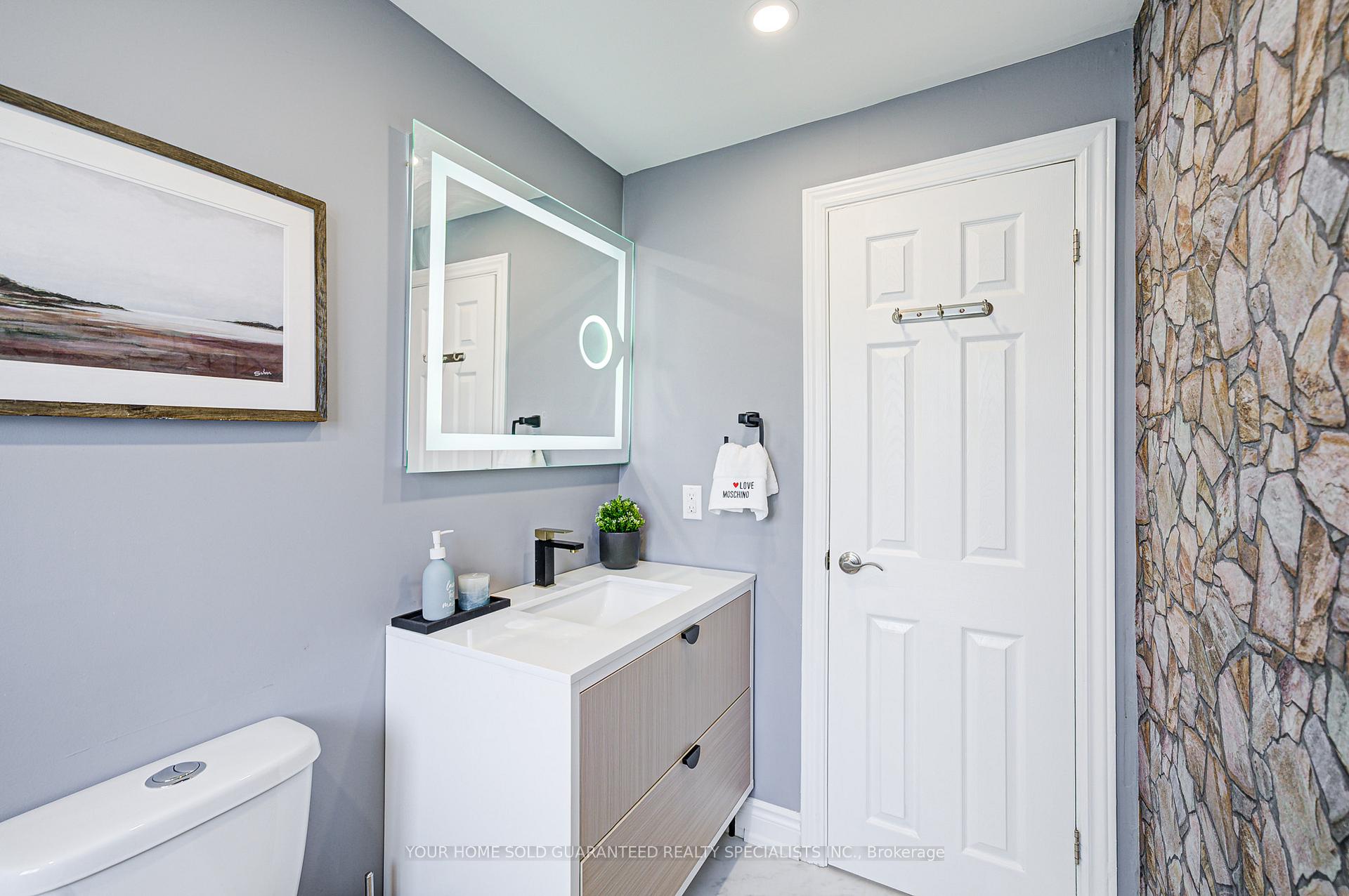 Photo 14 of 44 Davidson Road, Aurora, Aurora Highlands — HOMEH