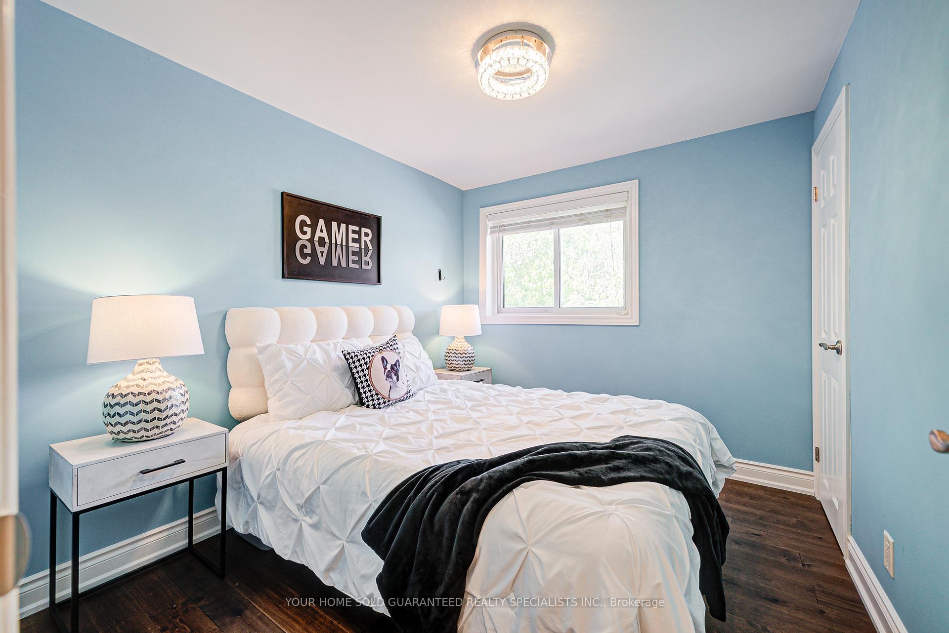 Photo 16 of 44 Davidson Road, Aurora, Aurora Highlands — HOMEH