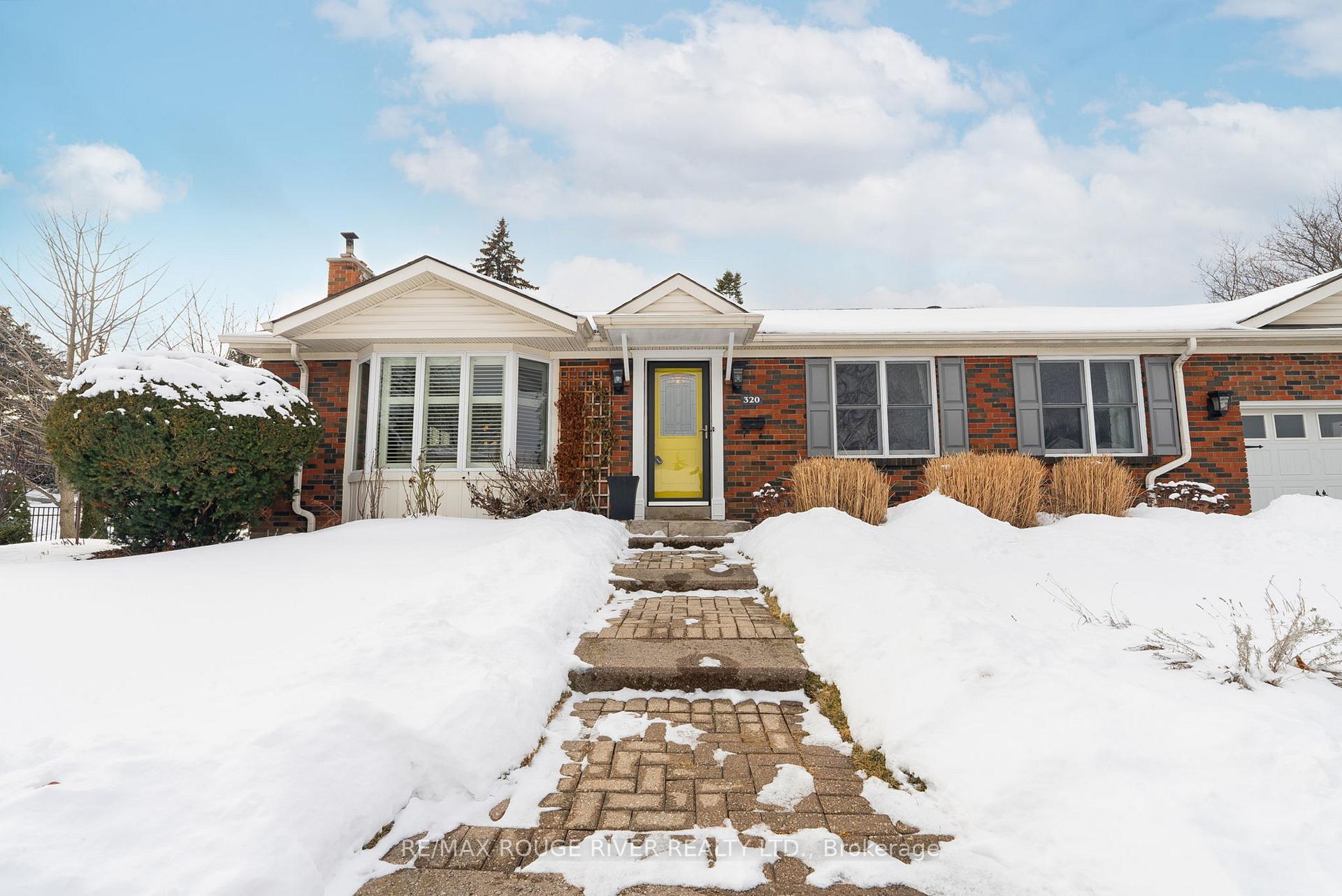 Photo 1 of 320 St. Lawrence Street, Whitby, Downtown Whitby — HOMEH