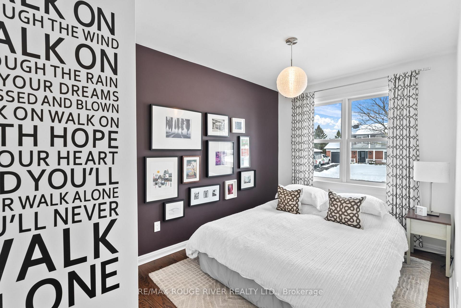 Photo 22 of 320 St. Lawrence Street, Whitby, Downtown Whitby — HOMEH