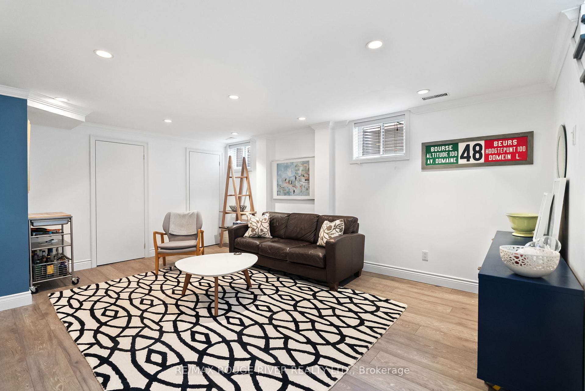 Photo 38 of 320 St. Lawrence Street, Whitby, Downtown Whitby — HOMEH