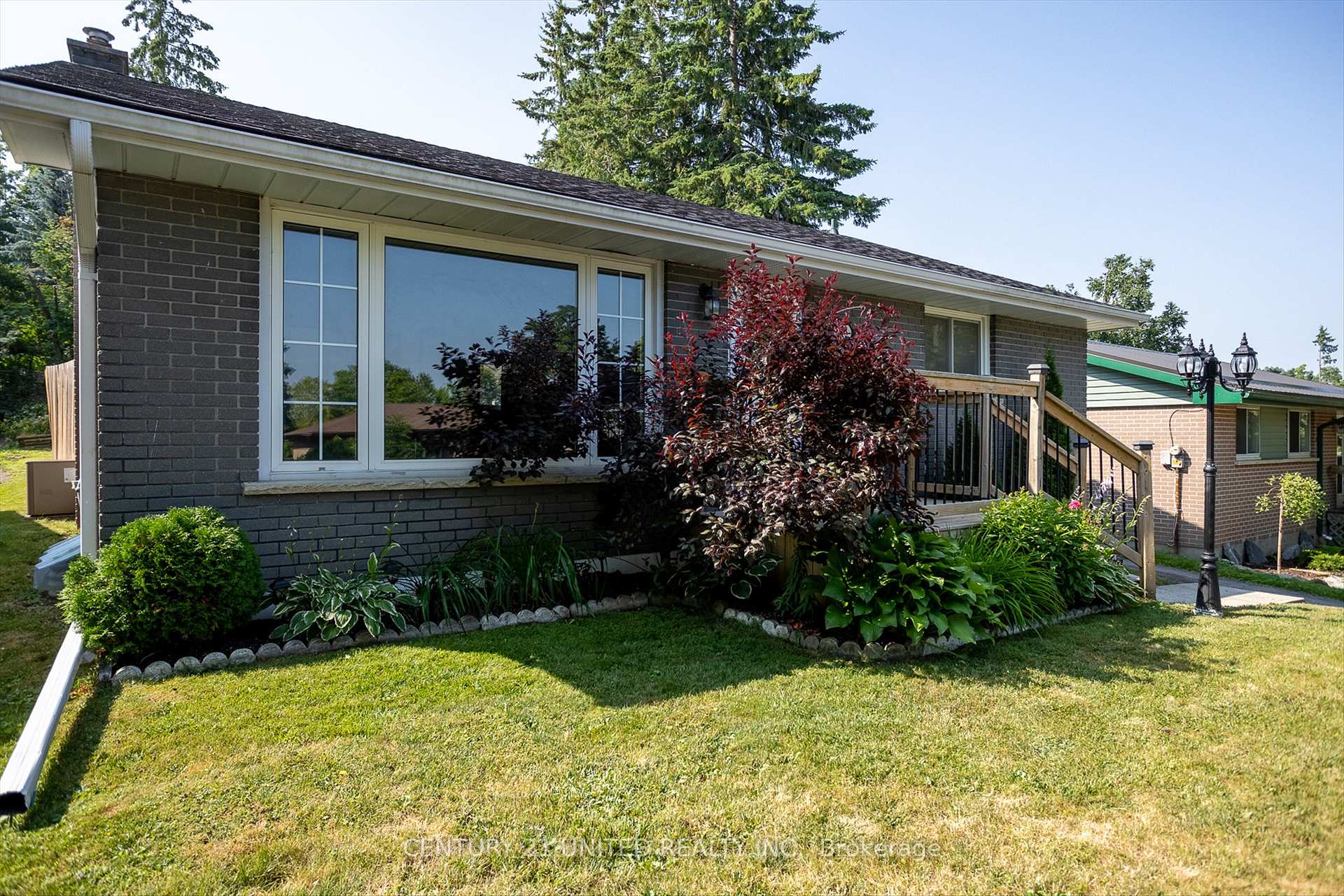 Photo 4 of 273 Riverview Heights, Peterborough, Ashburnham Ward 4 — HOMEH