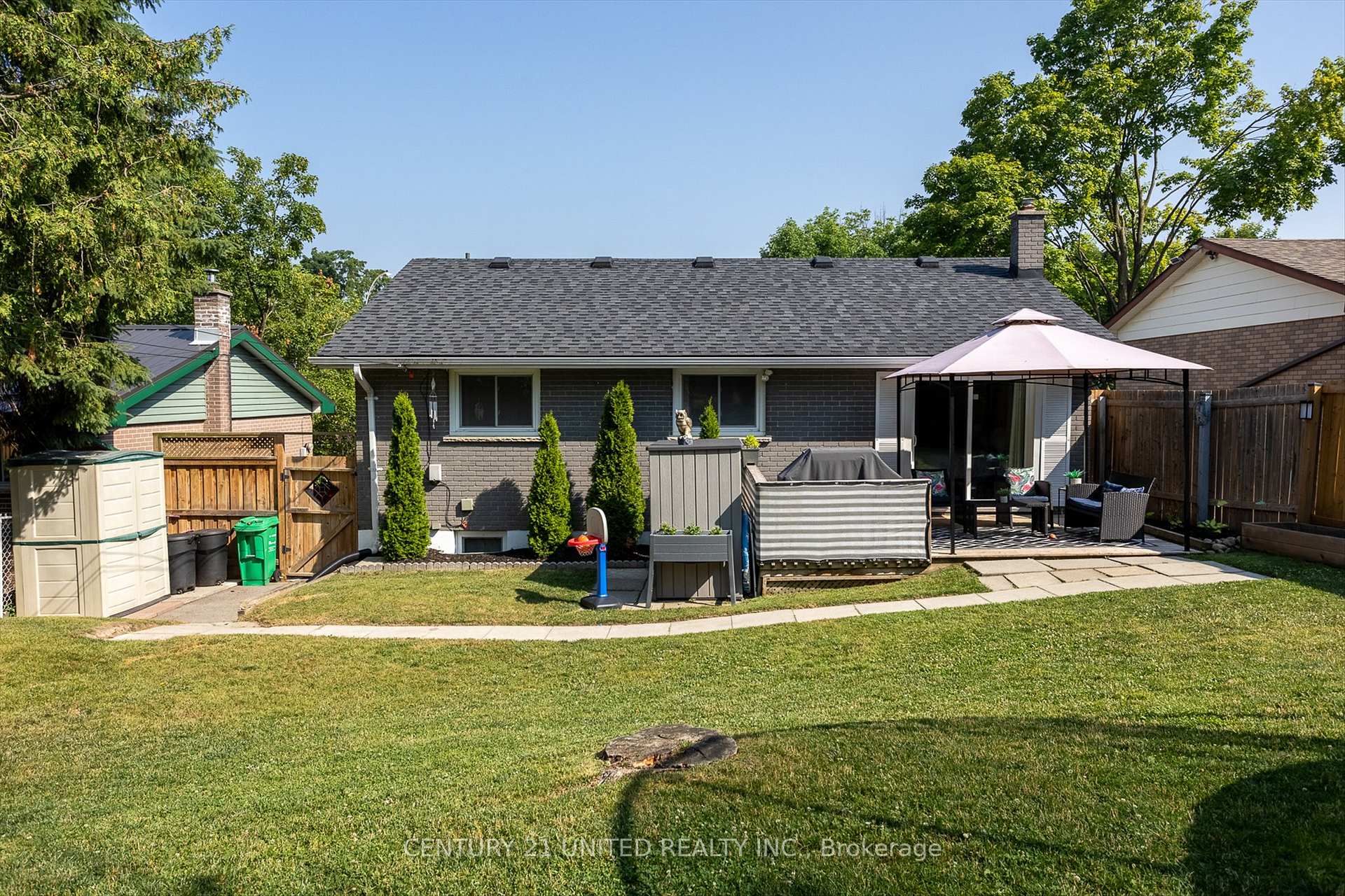 Photo 20 of 273 Riverview Heights, Peterborough, Ashburnham Ward 4 — HOMEH