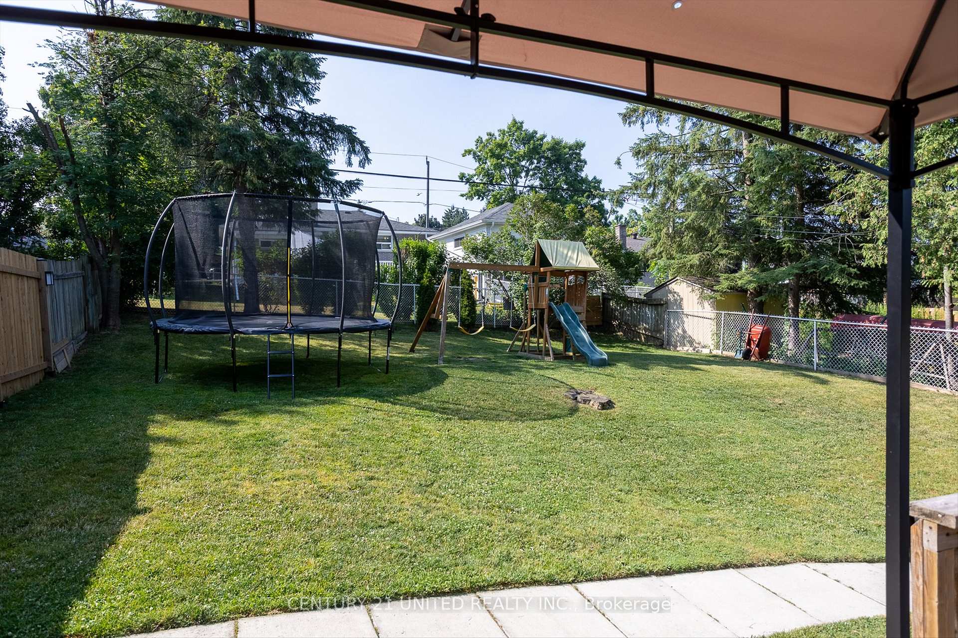 Photo 24 of 273 Riverview Heights, Peterborough, Ashburnham Ward 4 — HOMEH