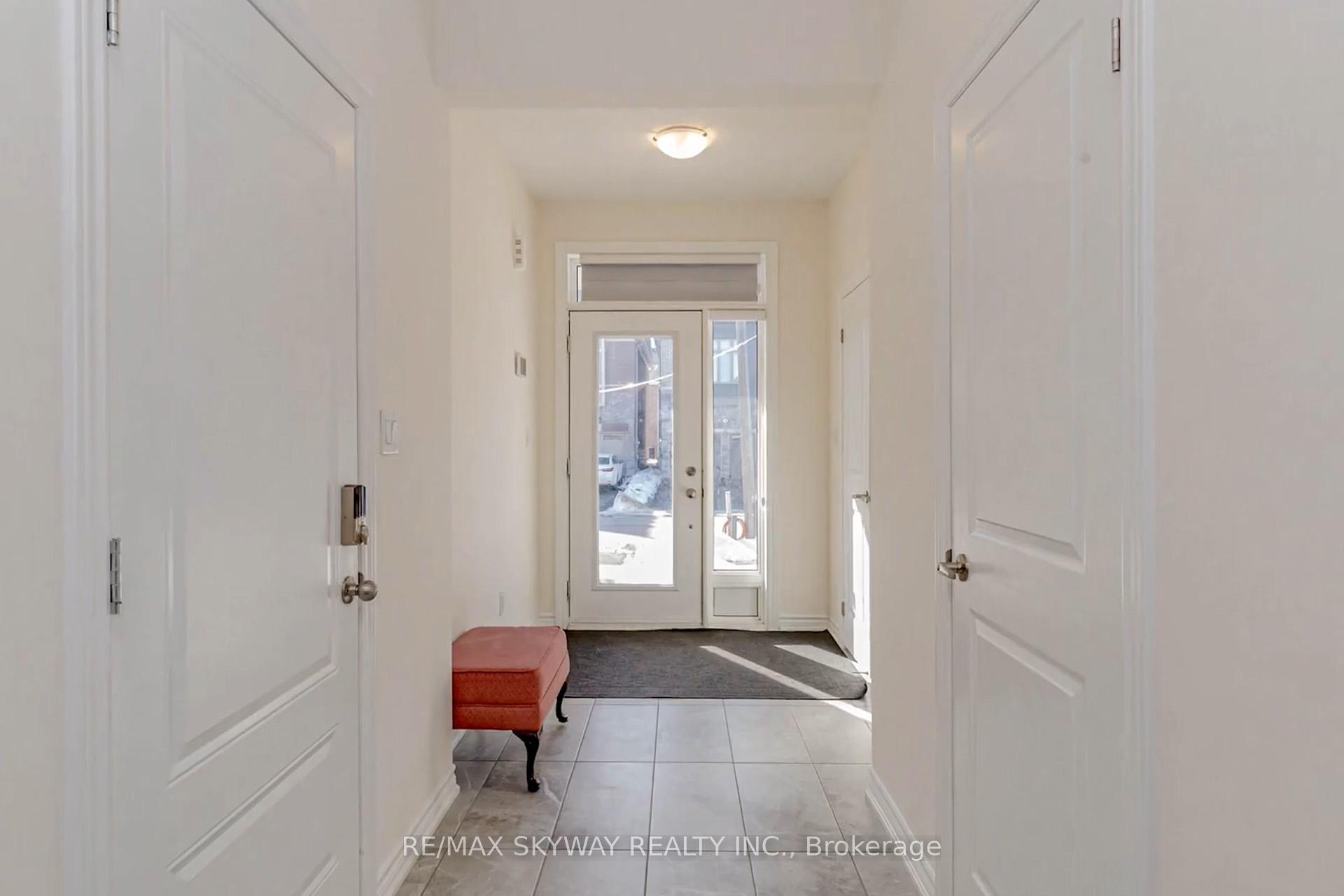 Photo 8 of 29 Thornvalley Terrace W, Caledon, Rural Caledon — HOMEH