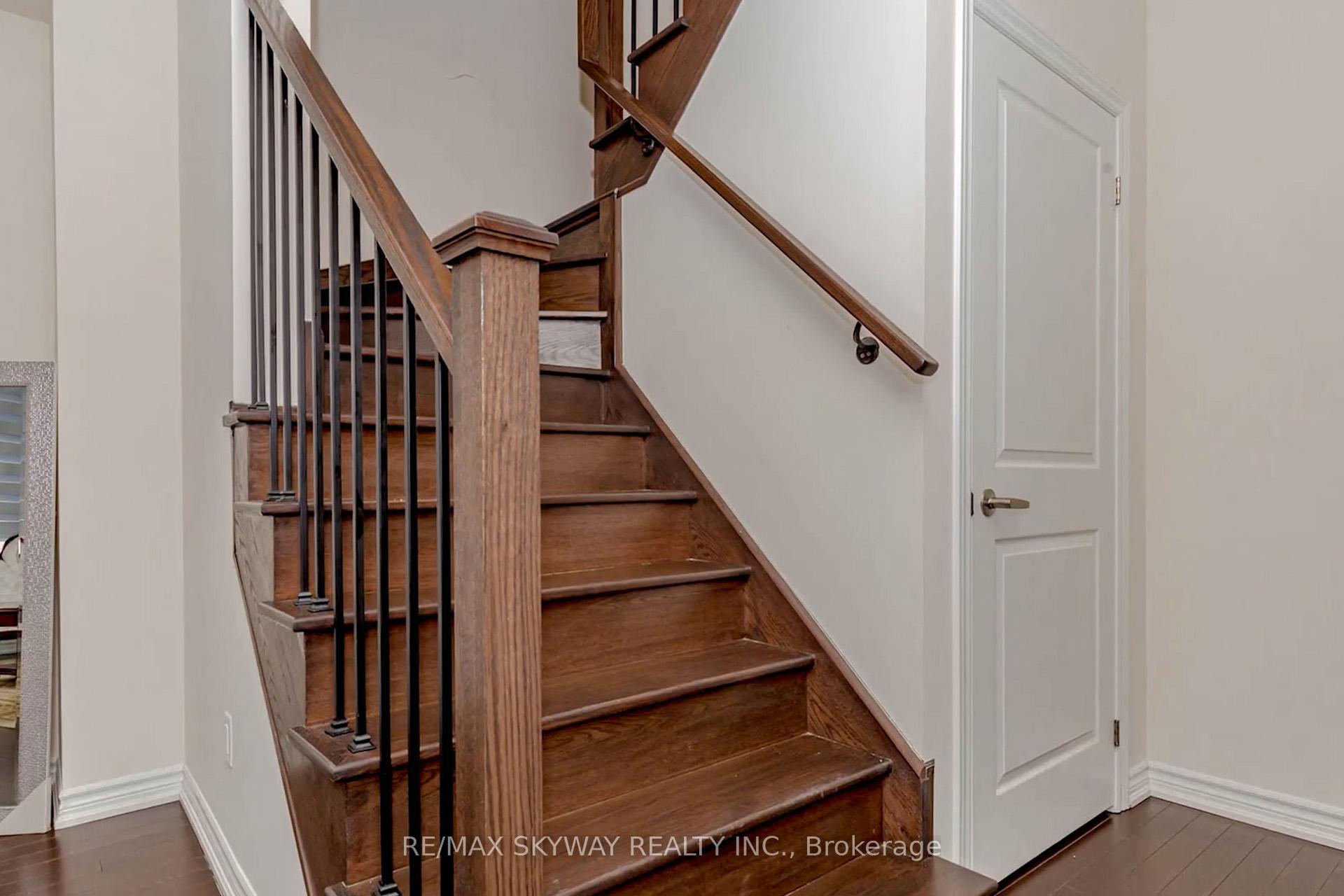 Photo 7 of 29 Thornvalley Terrace W, Caledon, Rural Caledon — HOMEH