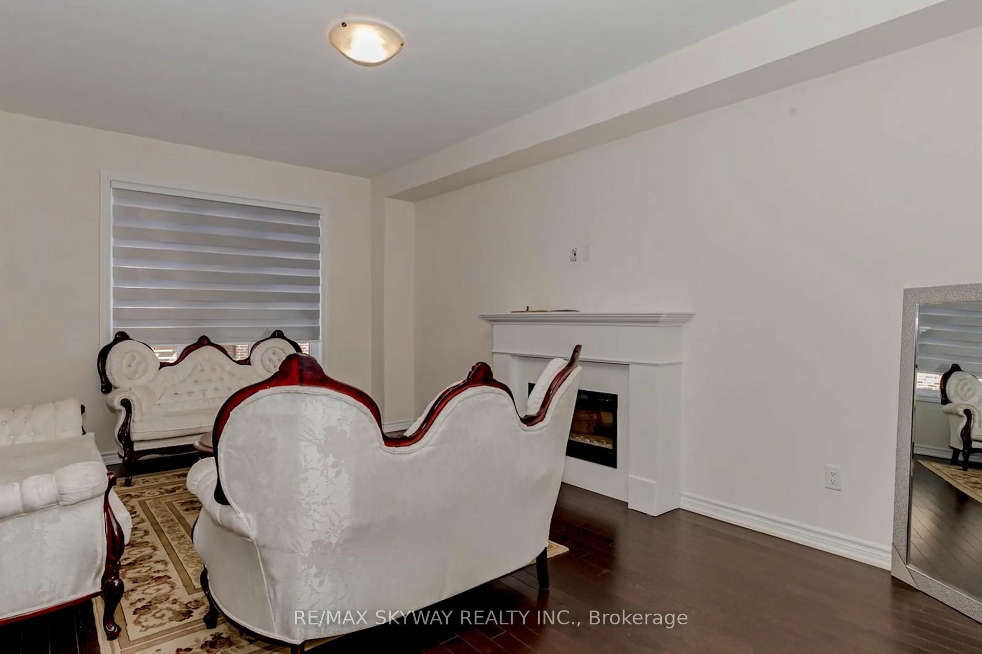 Photo 9 of 29 Thornvalley Terrace W, Caledon, Rural Caledon — HOMEH