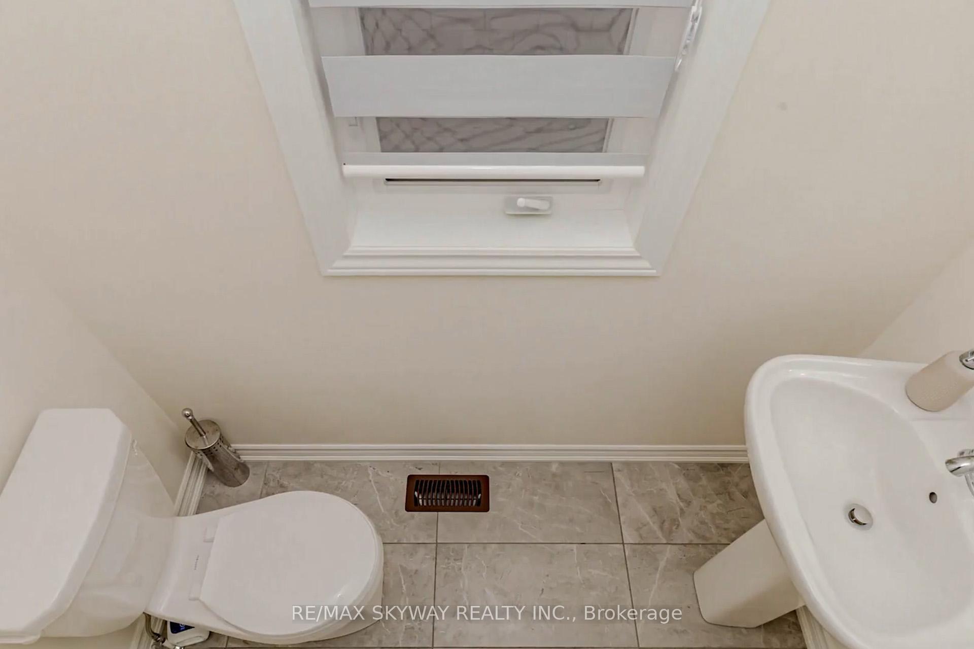 Photo 24 of 29 Thornvalley Terrace W, Caledon, Rural Caledon — HOMEH