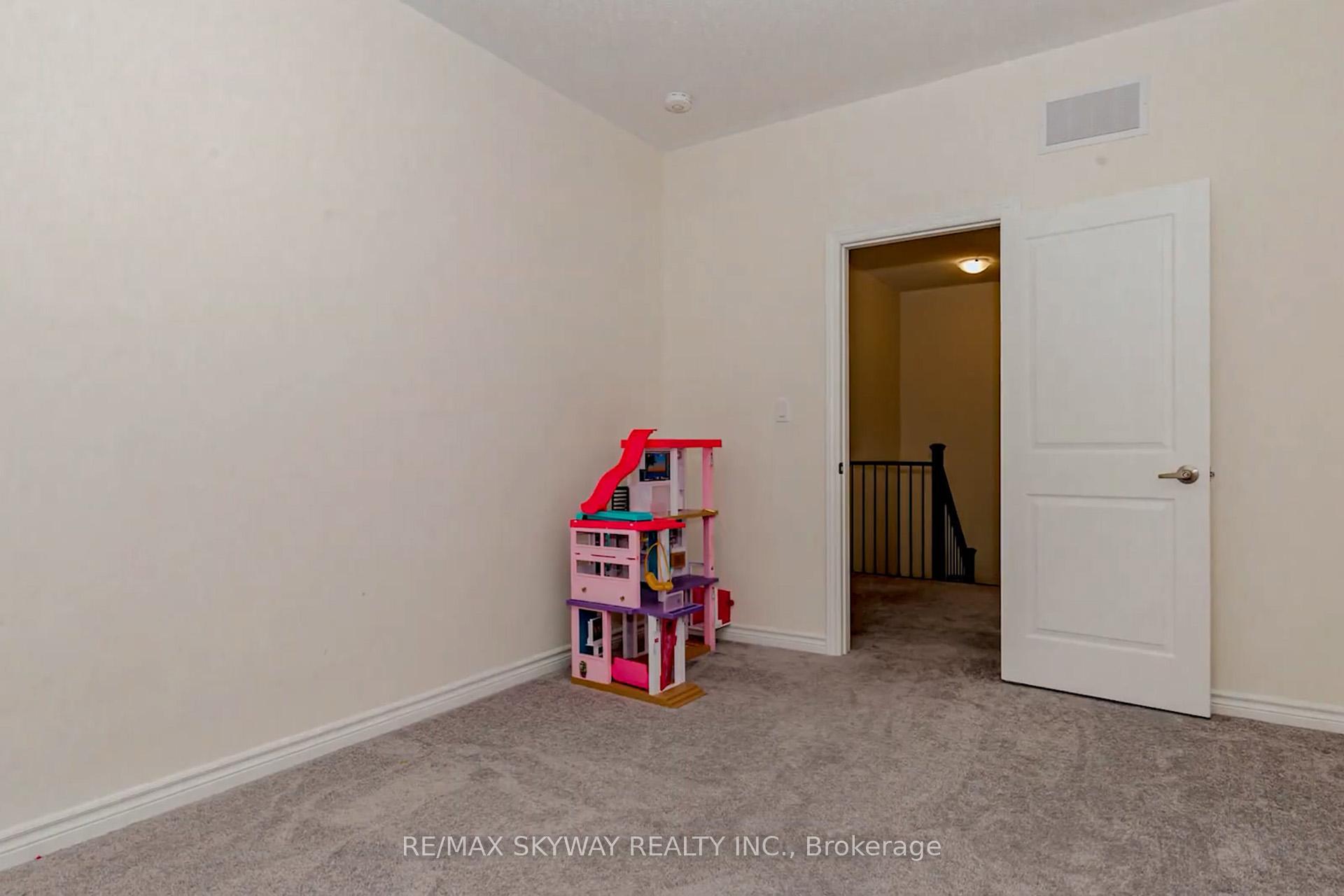 Photo 37 of 29 Thornvalley Terrace W, Caledon, Rural Caledon — HOMEH