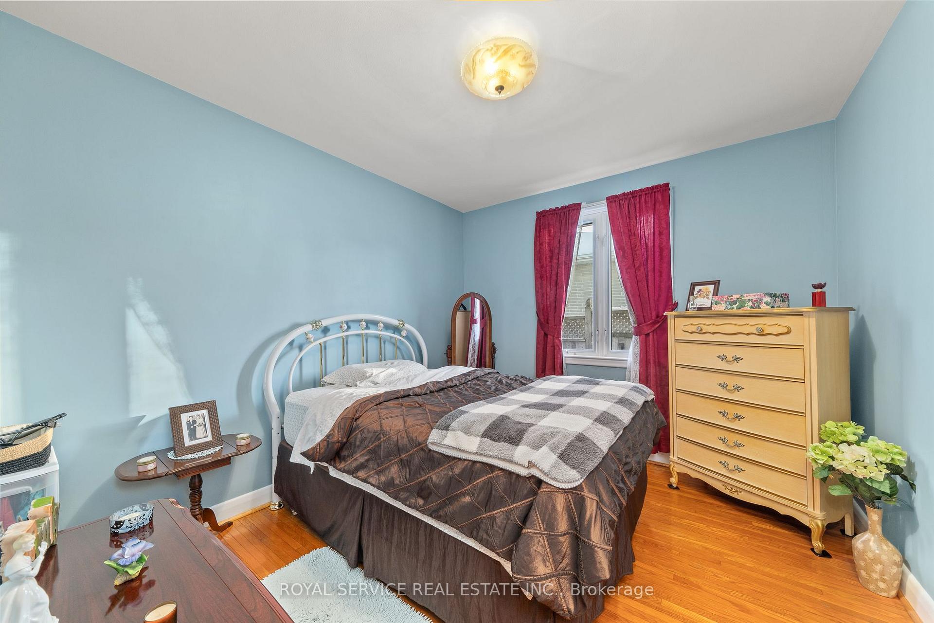 Photo 19 of 304 Jasper Avenue, Oshawa, Lakeview — HOMEH
