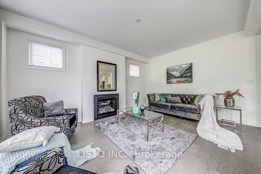 Photo 8 of 50 Beaverdams Drive, Whitby, Rural Whitby — HOMEH