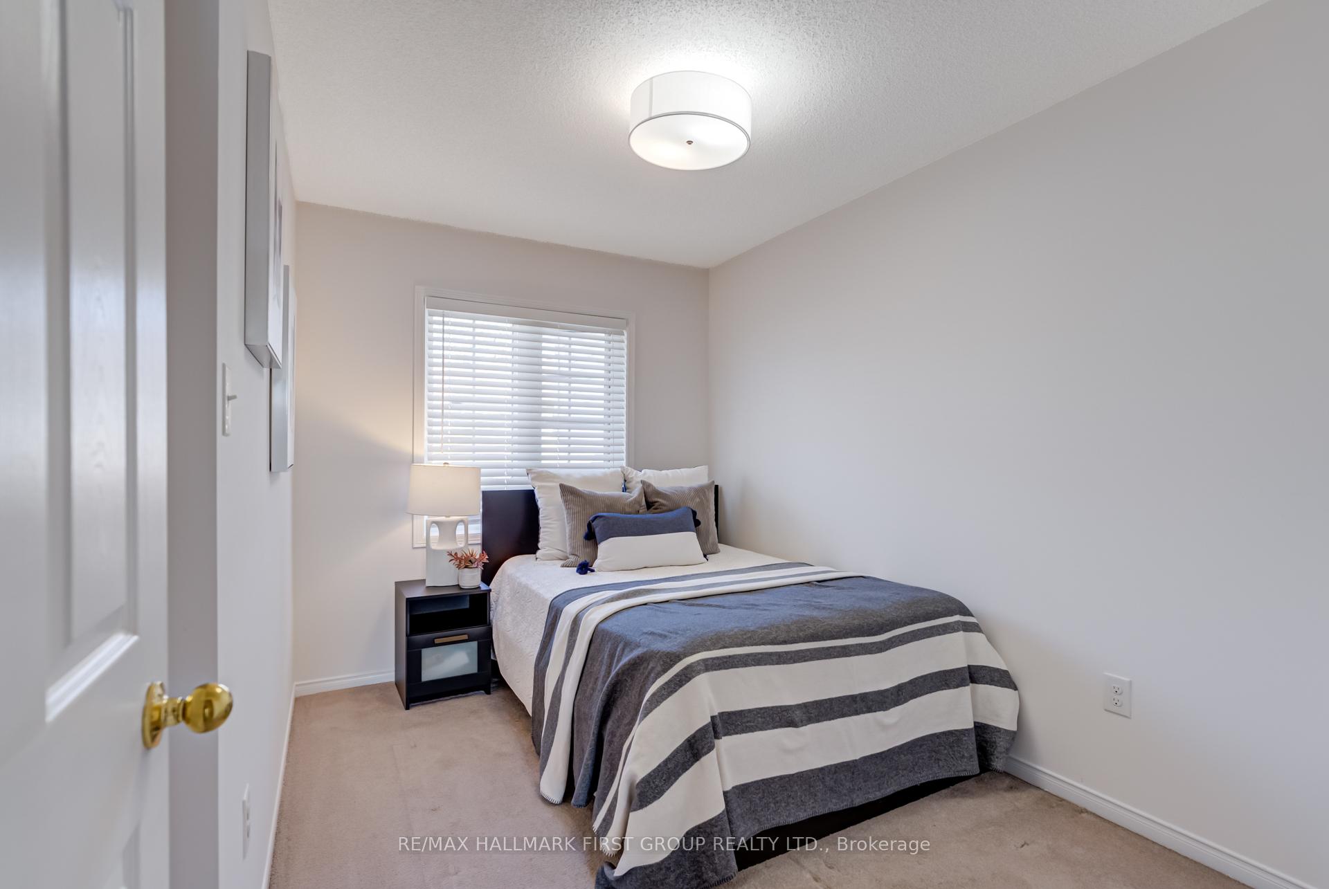 Photo 18 of 35 Hesketh Road, Ajax, Central East — HOMEH