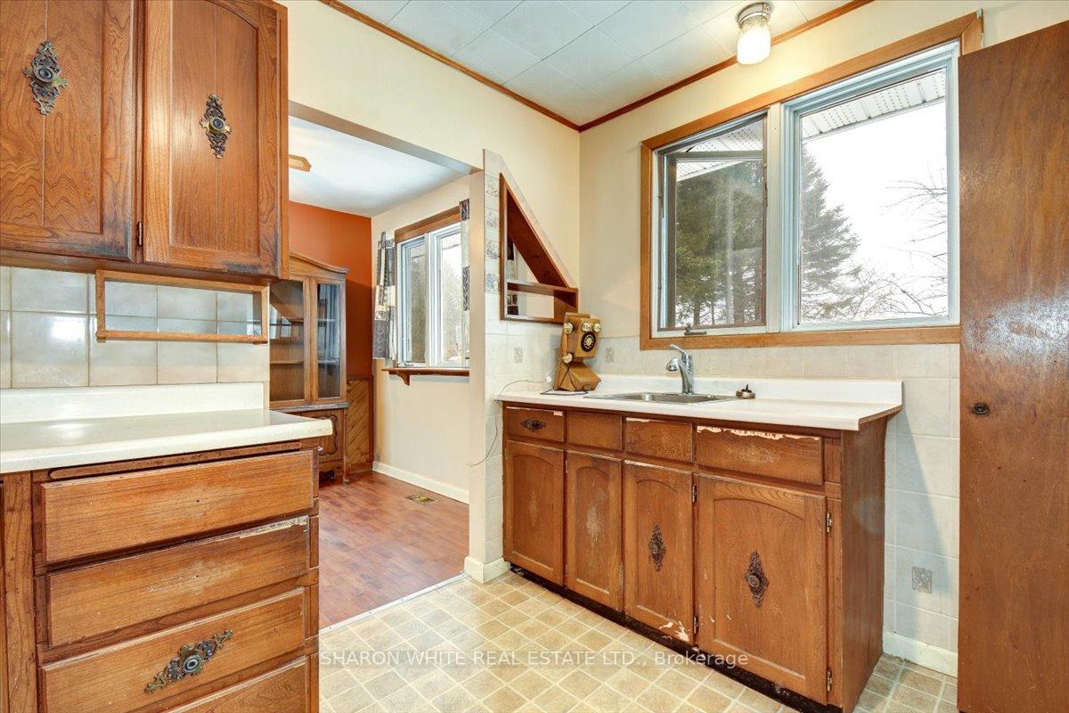 Photo 6 of 19 Johnston Crescent, Bancroft, Bancroft Ward — HOMEH