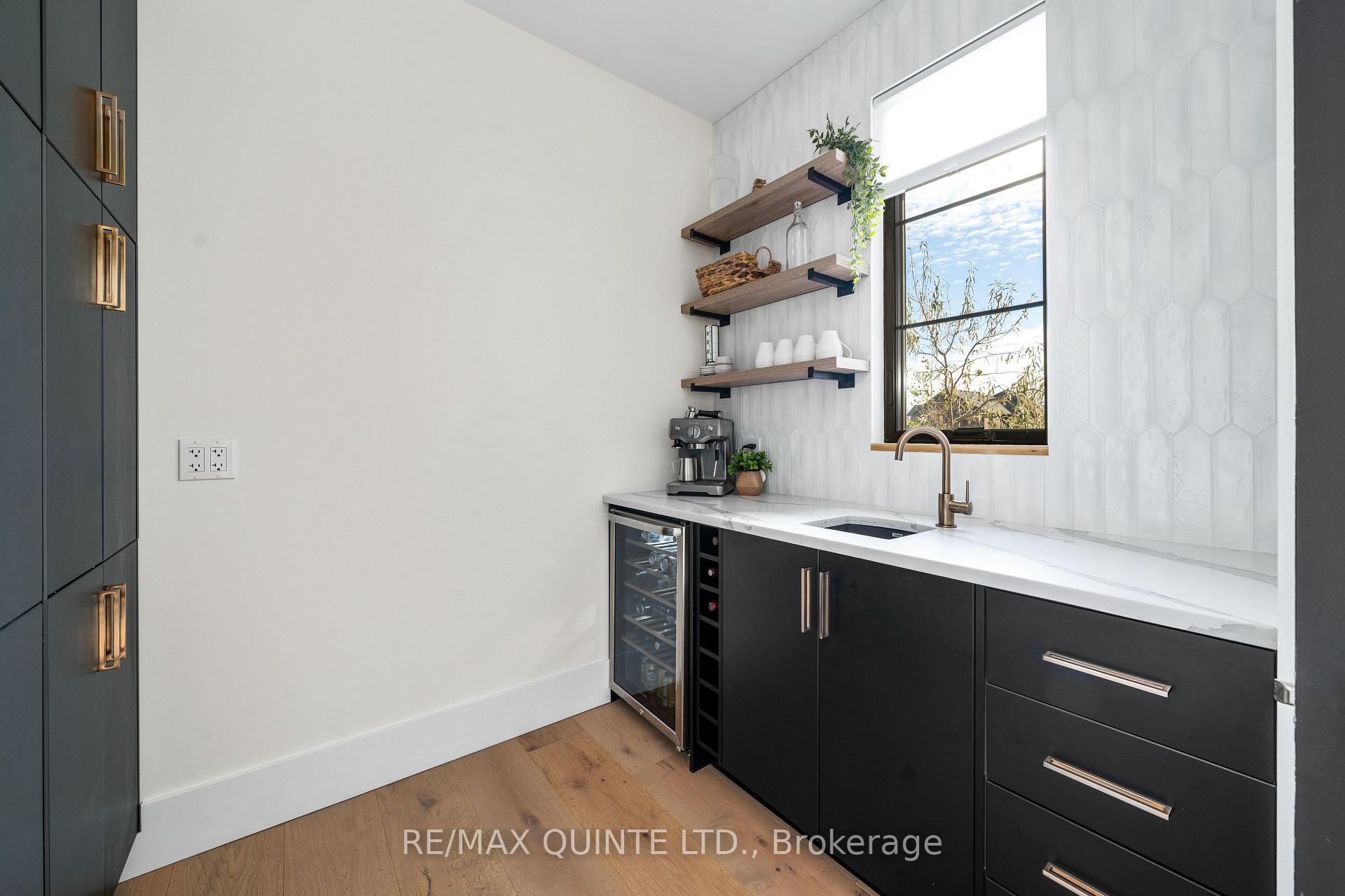 Photo 17 of Unit 16, 665 Harmony Road, Belleville, Thurlow Ward — HOMEH