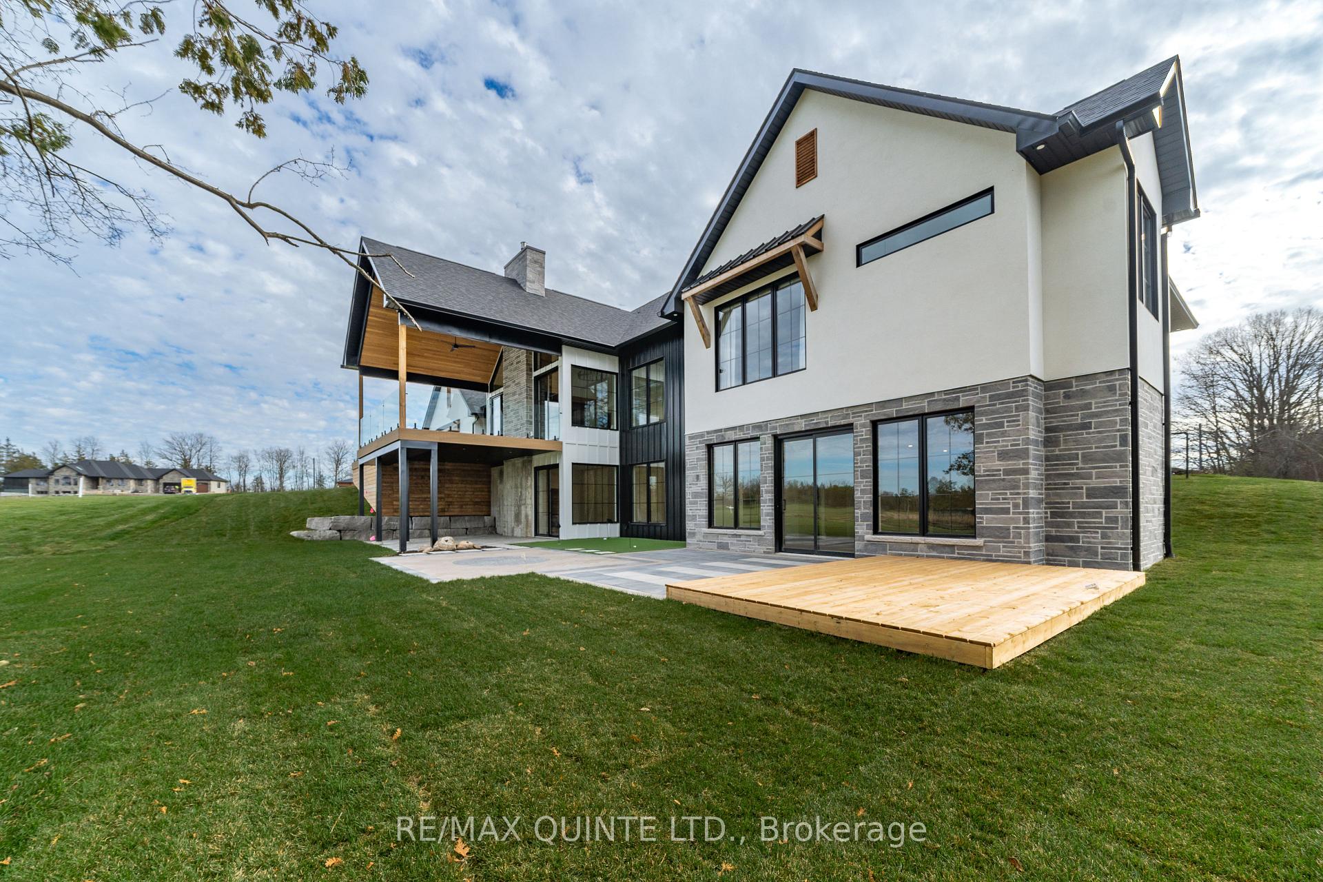 Photo 44 of Unit 16, 665 Harmony Road, Belleville, Thurlow Ward — HOMEH