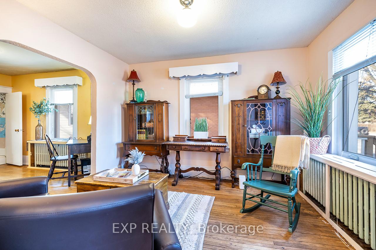 Photo 9 of 124 Park Road S, Oshawa, Vanier — HOMEH